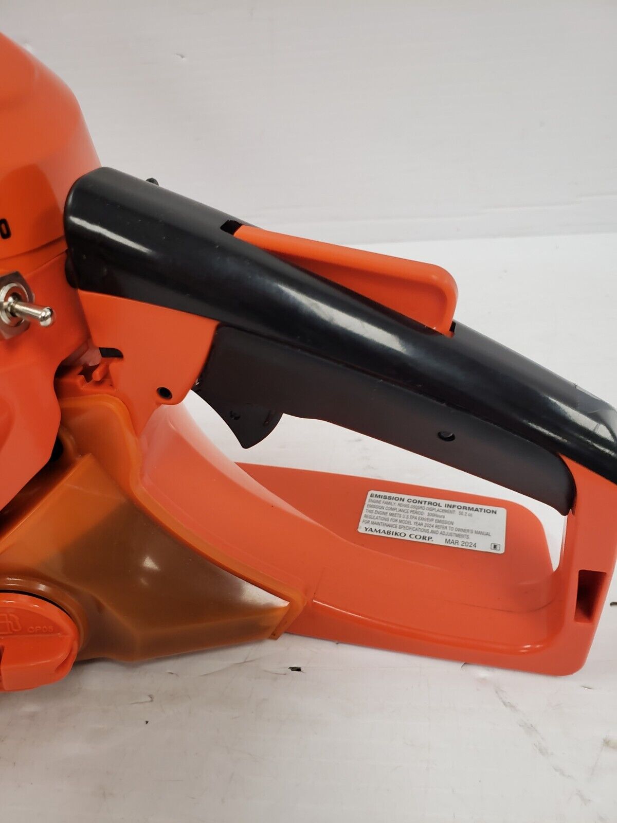 Echo CS 501P 18-Inch Gas Chainsaw - Professional Grade 50.2cc 2-Stroke Engine for Tree Cutting, Wood Chopping & Landscaping - Perfect for Forestry, Firewood & Yard Maintenance