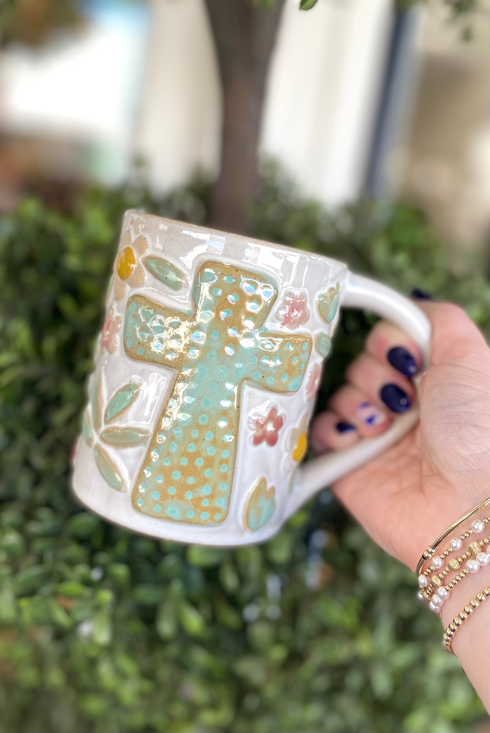 Cross and Flowers Ceramic Coffee Mug - Inspirational Christian Gift for Women & Men - Perfect for Home, Office, or Church Use