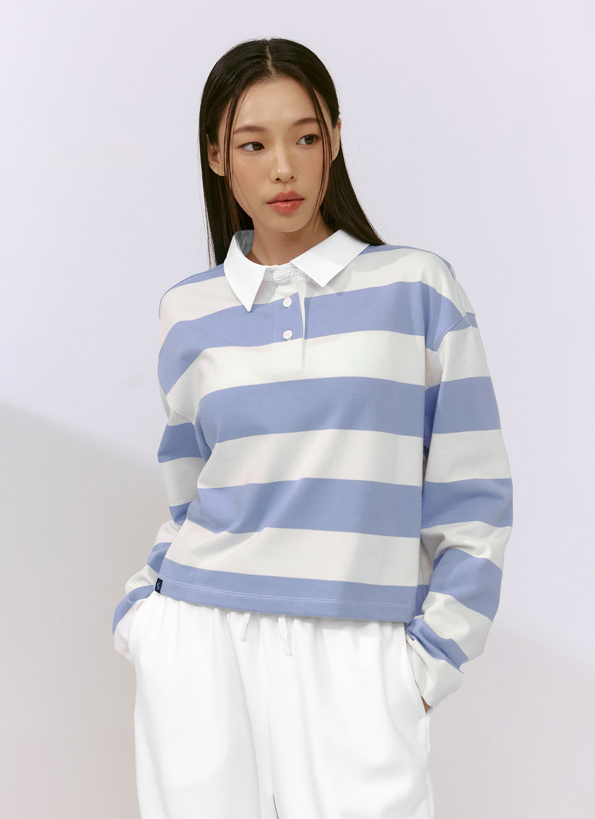 Trendy Stripe Over Fit Crop Long Sleeve Top for Women | Fashionable Workout & Casual Wear | Perfect for Yoga, Gym & Everyday Outfits