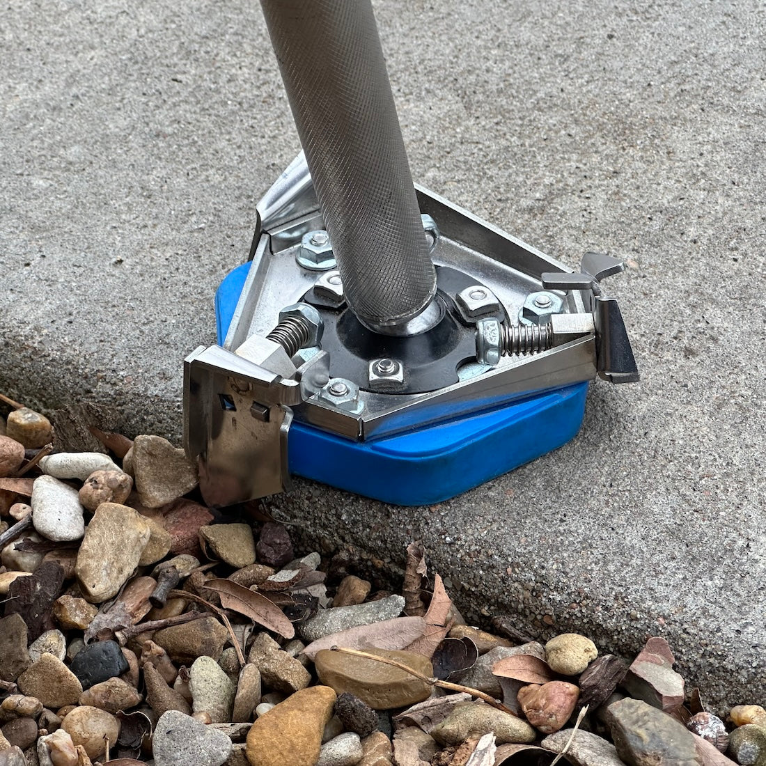 Savage Fang Tread Foot - Durable Non-Slip Shoe Grip for Outdoor Hiking, Running & Work Safety - Perfect for Trails, Construction Sites & Wet Surfaces