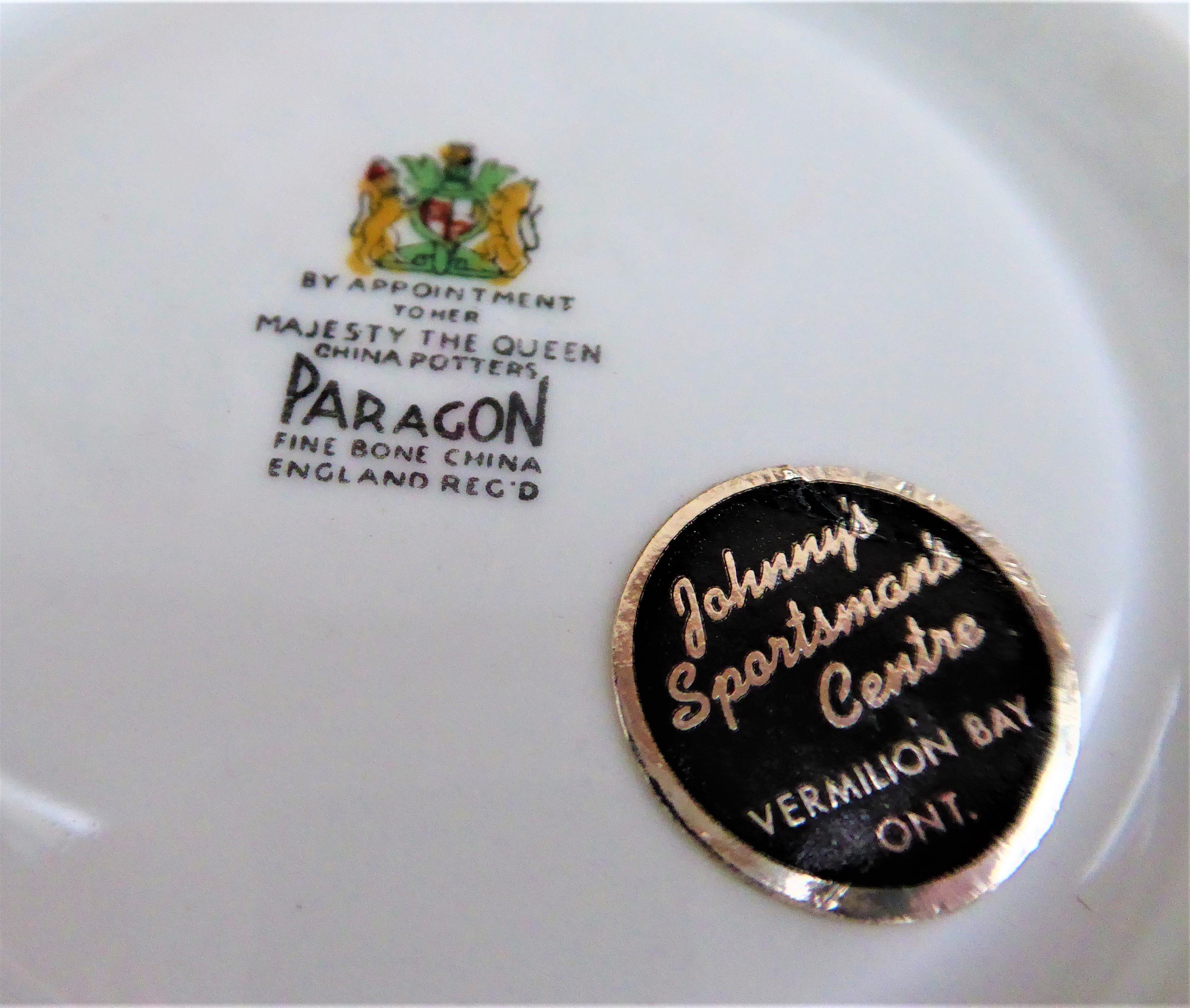 Paragon Cup and Saucer Set with Canadian Coats of Arms Emblems & Gold Overlay - Elegant Tea Set for Afternoon Tea, Royal Collection Display, and Gift Giving