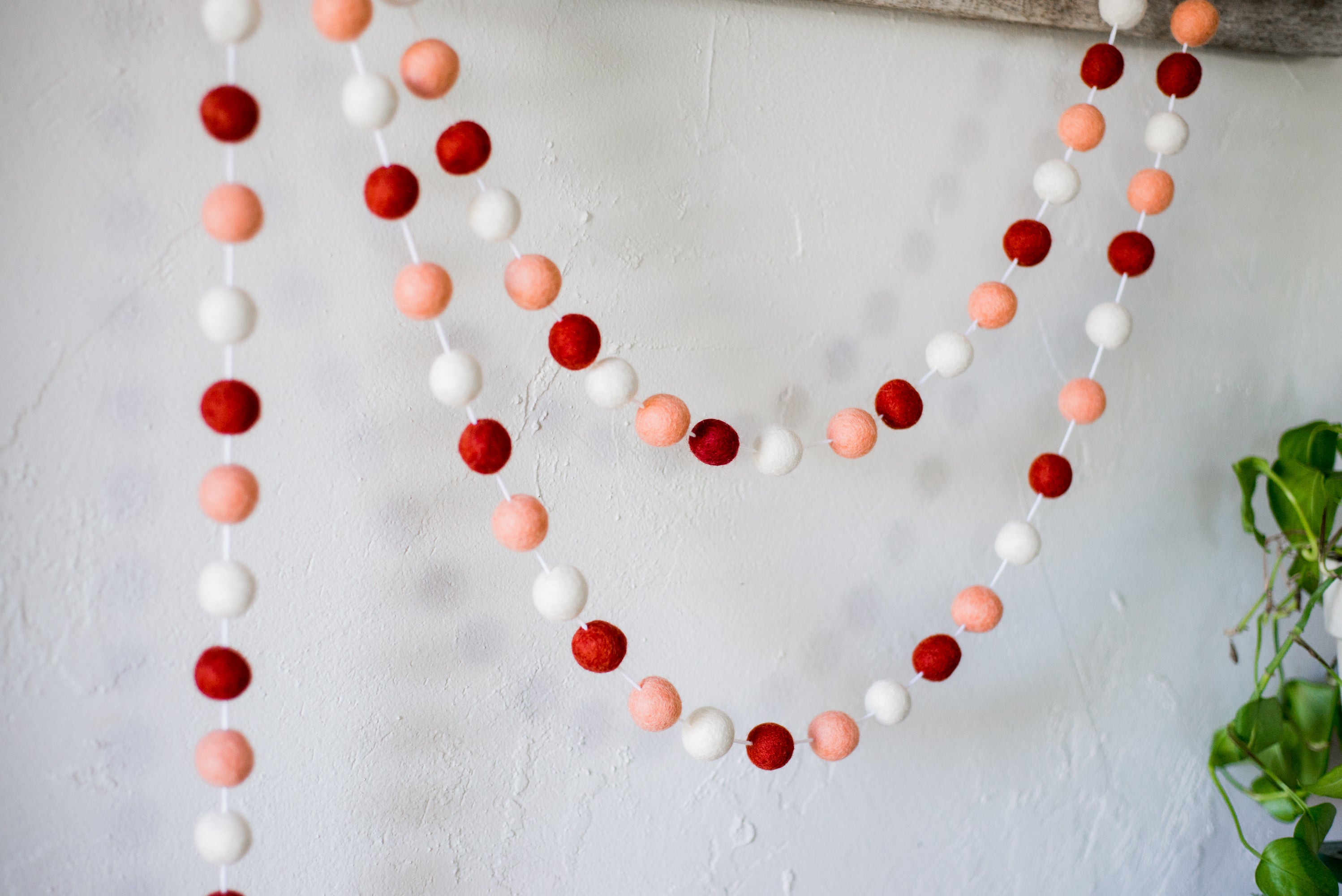 Rust Red Peach Gradient Felt Ball Garland - Handmade Decorative String for Nursery, Wedding, Party & Home Decor