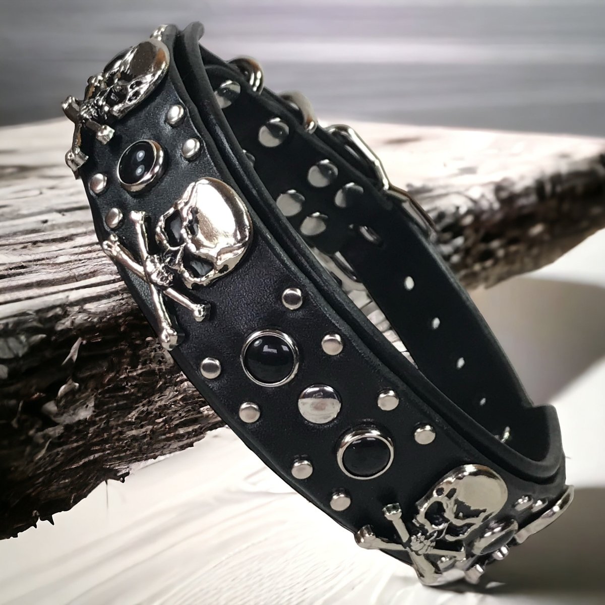 Premium Bellamy Leather Dog Collar - Adjustable & Durable Pet Collar for Small Medium Large Dogs - Perfect for Daily Walks, Training & Outdoor Adventures