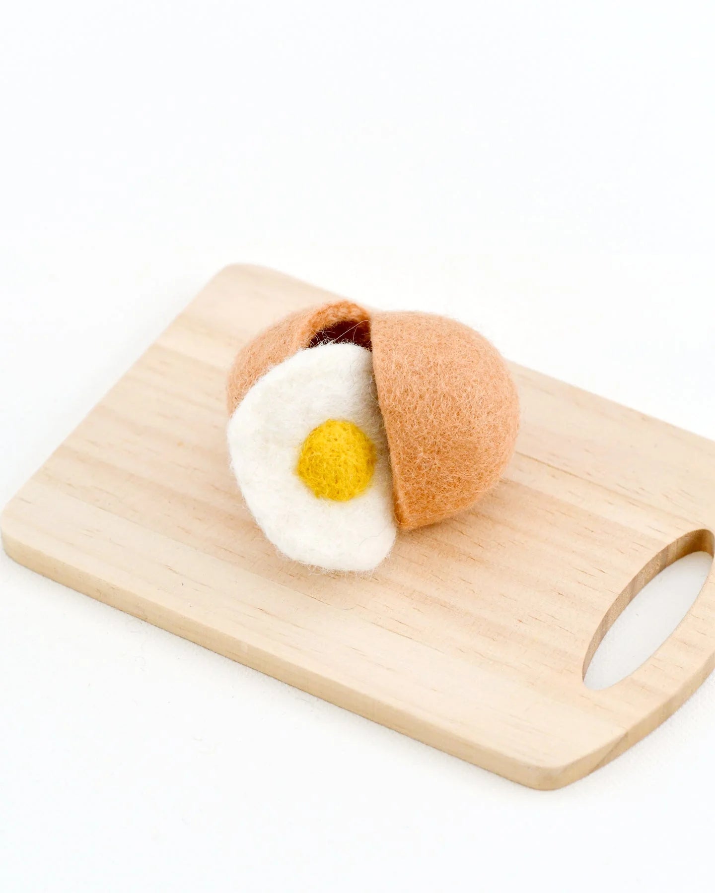 2-Piece Realistic Felt Play Eggs - Pretend Food Toys for Kids Kitchen, Tea Party & Dramatic Play - Perfect for Montessori Learning & Toddler Role Play Games