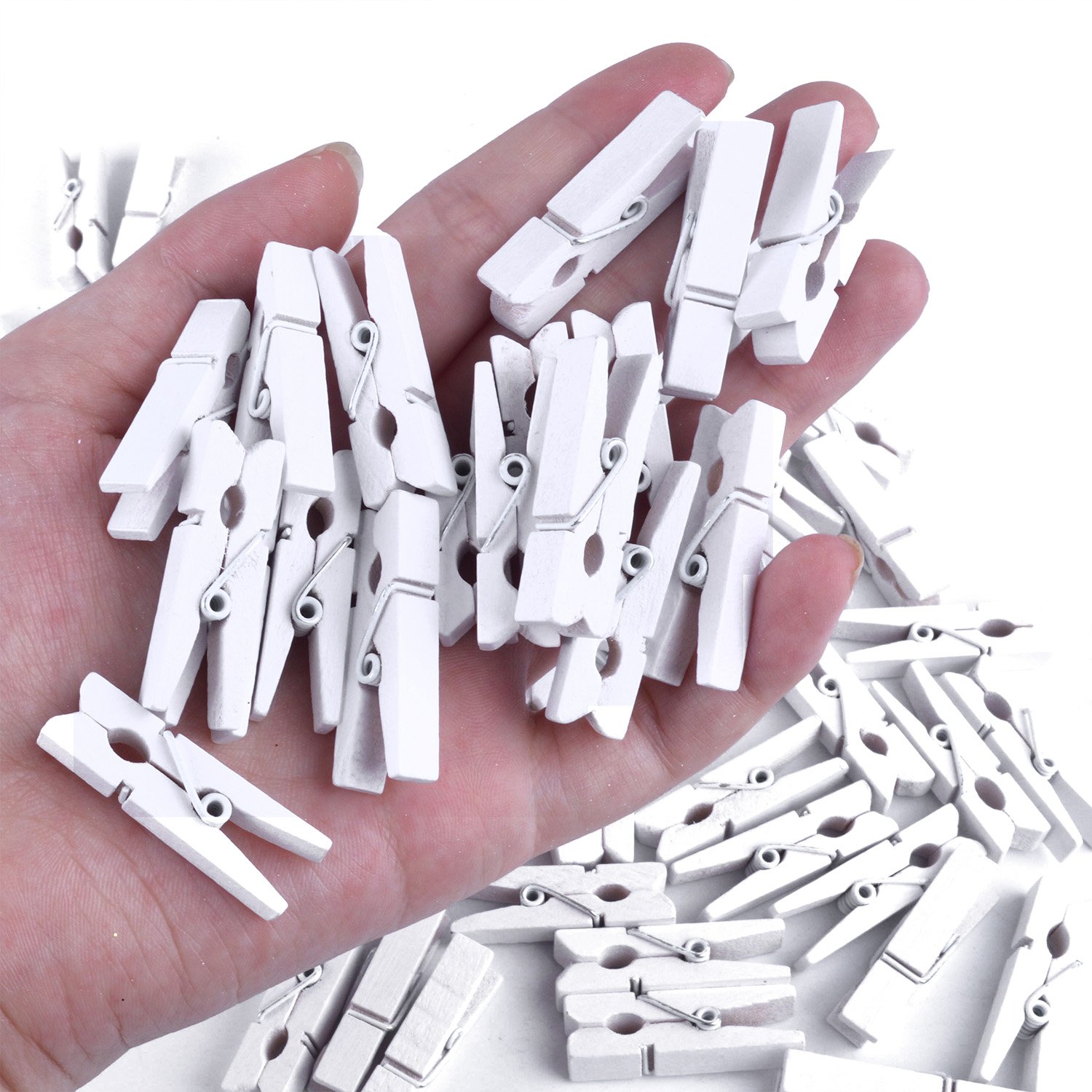 100-Pack Mini White Wooden Clips - Multipurpose Utility Clips for Photos, Crafts, Office & Home Organization - Ideal for DIY Projects, Scrapbooking, Bulletin Boards & Hanging Decorations