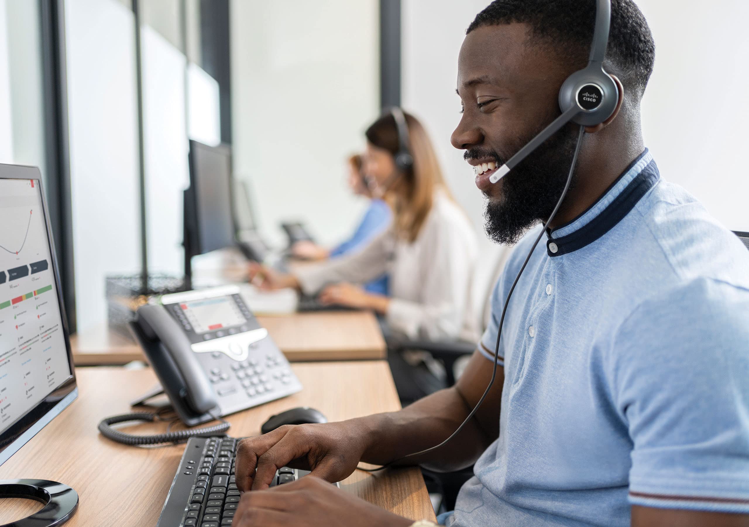 CISCO 531 Wired Single On-Ear Headset with Quick Disconnect & USB-A Adapter - Charcoal | 2-Year Warranty (CP-HS-W-531-USBA=) | Ideal for Call Centers, Office Communication & Remote Work