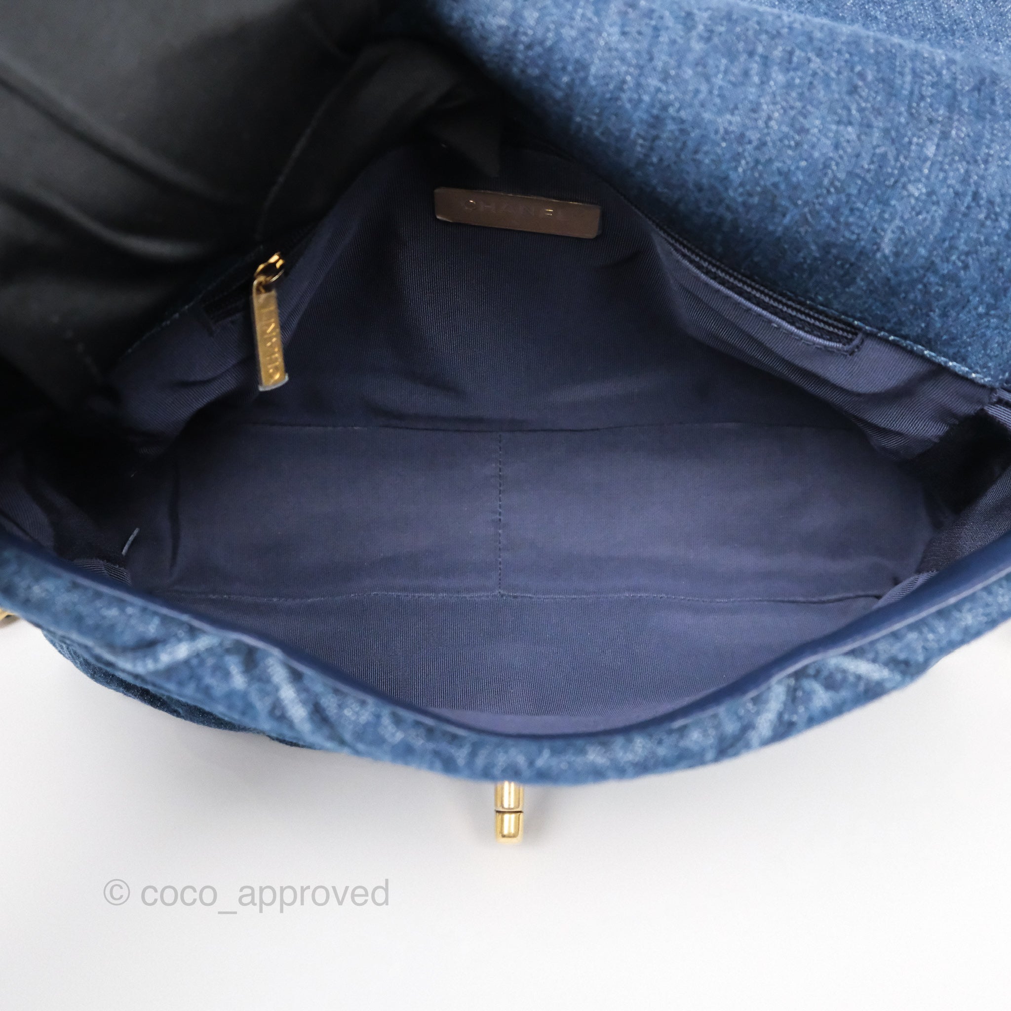 Chanel 19 Medium Flap Bag in Dark Denim with Mixed Hardware - Luxury Designer Handbag for Women, Perfect for Everyday Use & Special Occasions