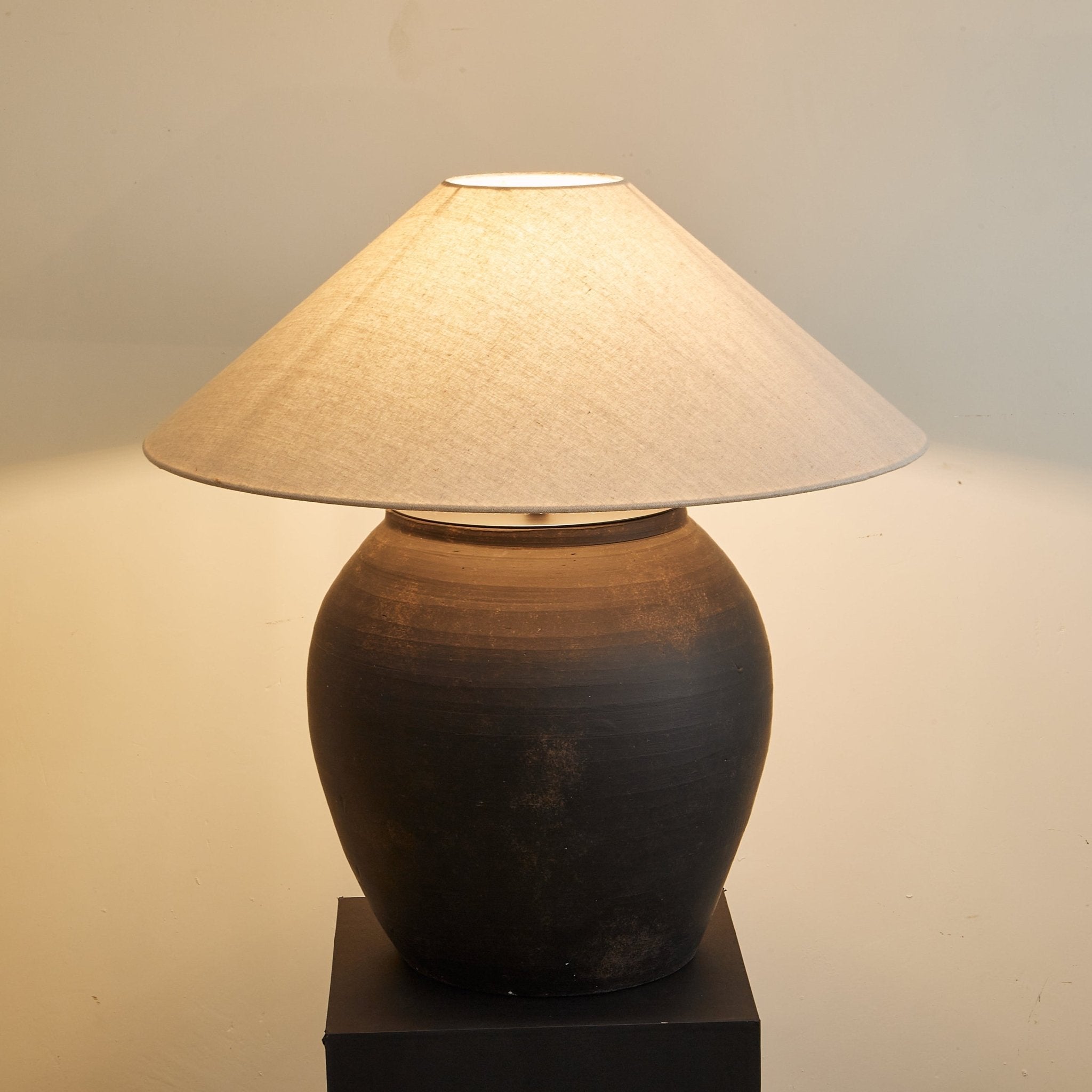Noira Terracotta Table Lamp - Handmade Ceramic Nightstand Lamp with Natural Earthy Texture, Perfect for Bedroom, Living Room & Office Decor