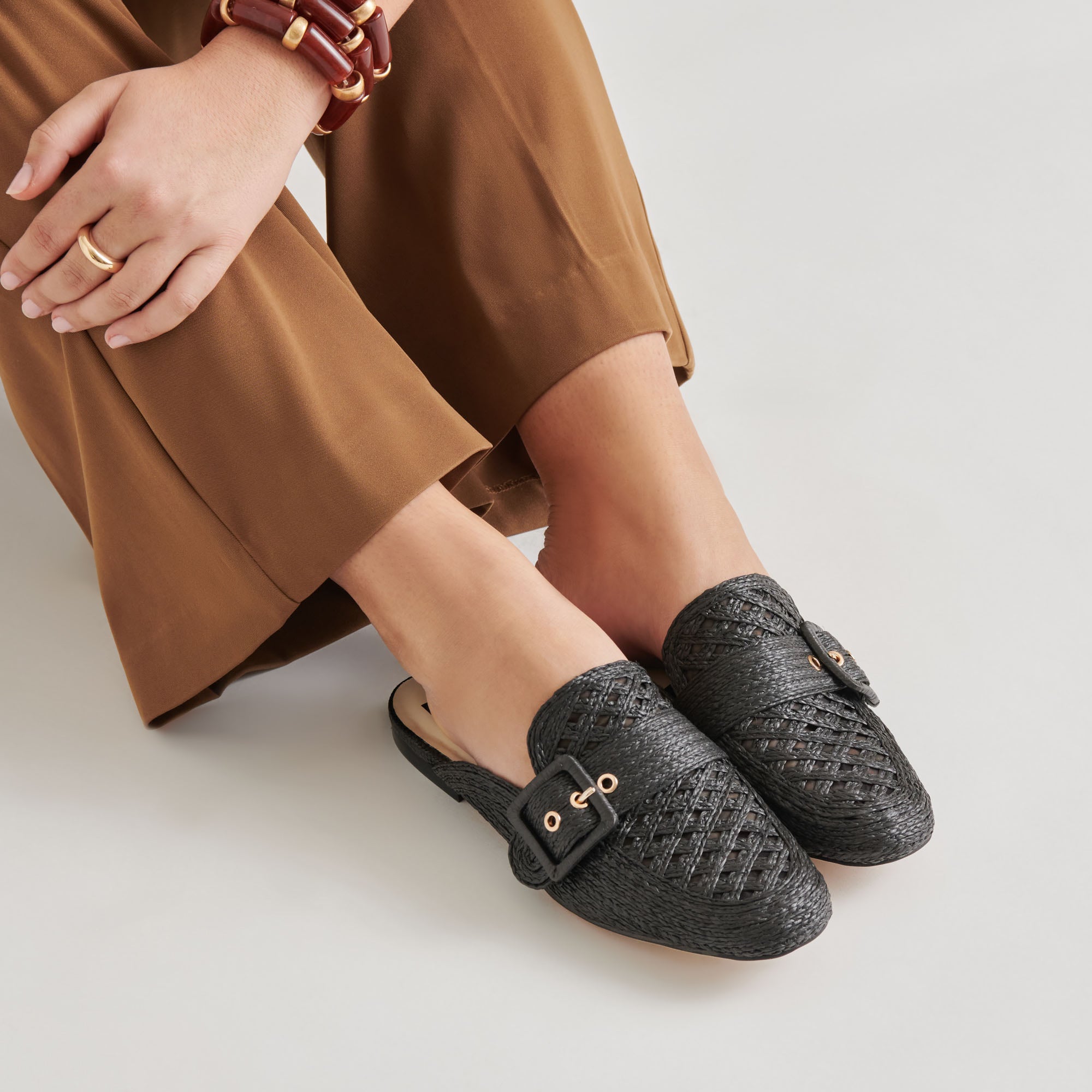 SIANNA Women's Black Raffia Flats - Comfortable & Stylish Summer Sandals for Beach, Vacation & Casual Outings