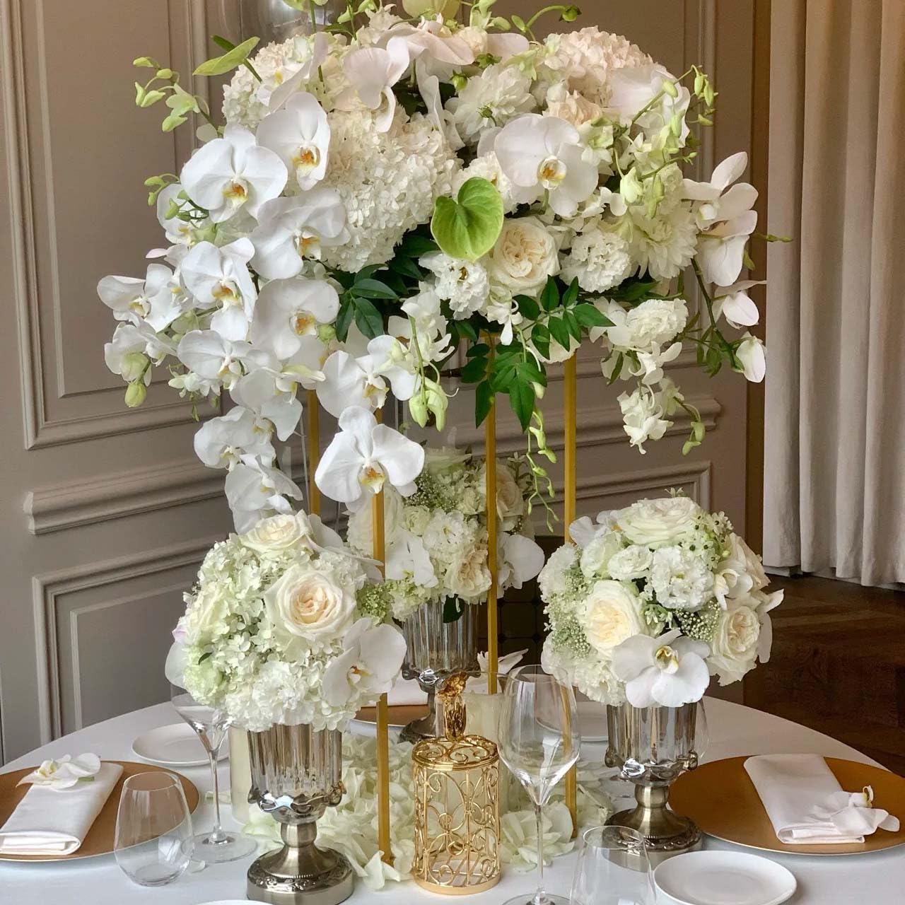 23.6 Inch 10-Piece Gold Metal Column Vases - Elegant Wedding Table Centerpieces, Floral Stands for Parties, Events & Home Decor - Perfect for Weddings, Banquets, and Special Occasions