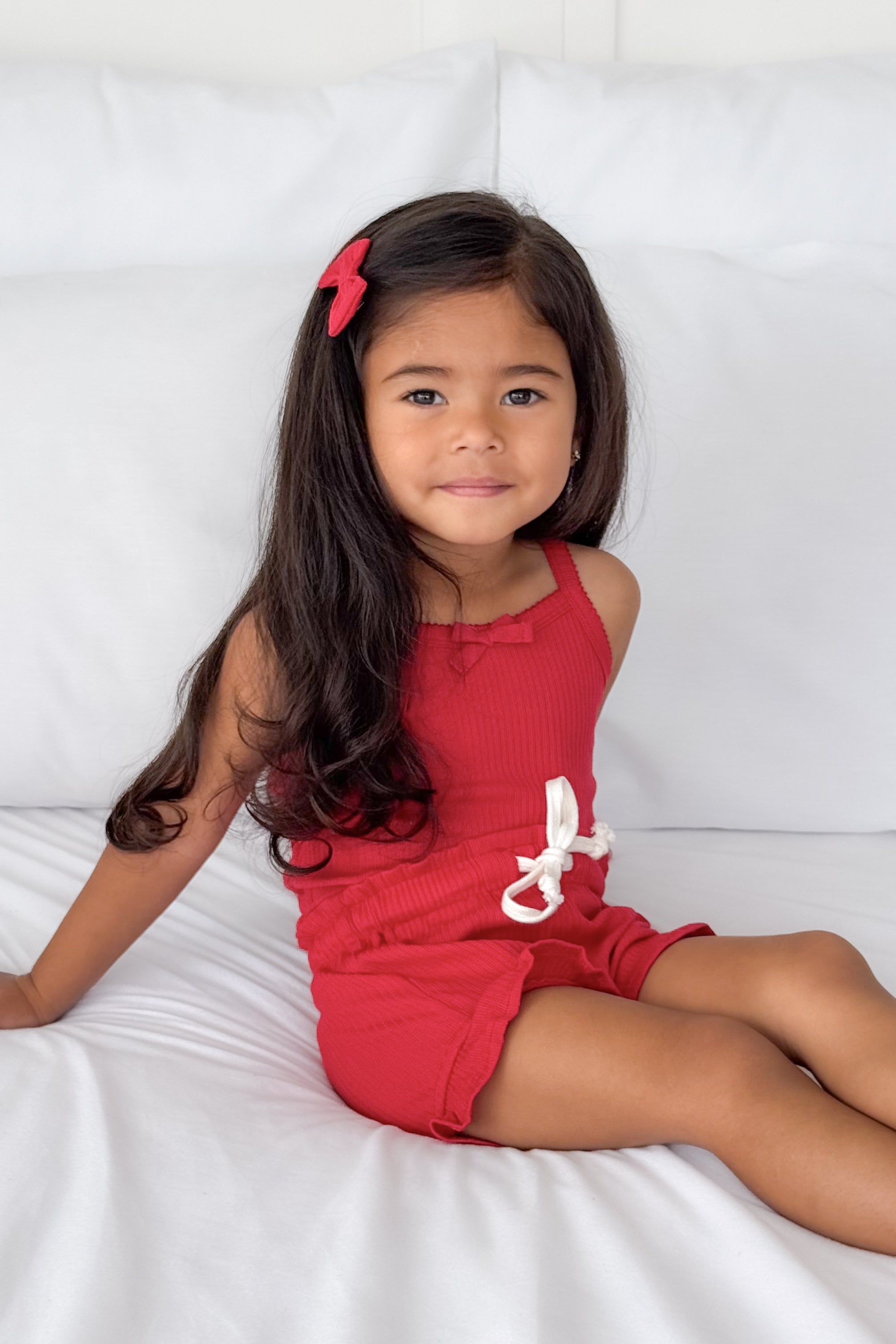 Stylish Dainty Cozy Singlet & Shorts Set for Women - Soft Red Loungewear for Home Relaxation & Sleepwear