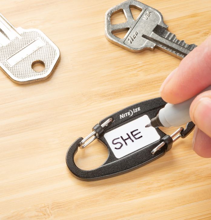 Nite Ize Identikey Slidelock Dual Carabiner Keychain Holder - 2 Pack for Keys, Badges & Outdoor Gear - Perfect for Hiking, Camping & Everyday Carry