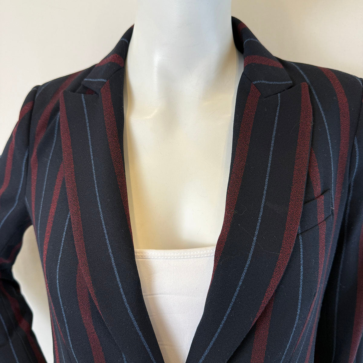 Veronica Beard Women's Jacket - Stylish Outerwear for Fall & Winter | Perfect for Work, Travel & Casual Outings