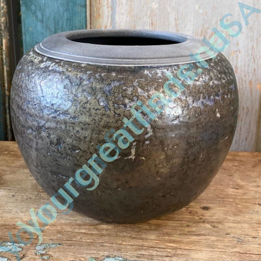 Peter C Vallez 1992 Studio Stoneware Pot - Handcrafted Ceramic Art Piece for Home Decor, Kitchen & Dining Room Display