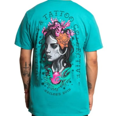 The Siren's Call: A Tale of Style and Rebellion