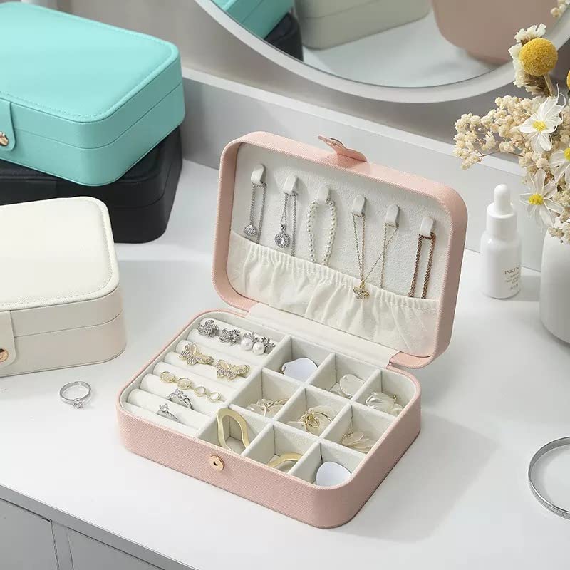 Portable Jewelry Organizer Travel Case - 2 Layer PU Leather Jewelry Storage Box for Earrings, Necklaces & Rings - Compact Elegant Jewelry Holder for Women - Perfect for Travel, Home & Office Use (Green)