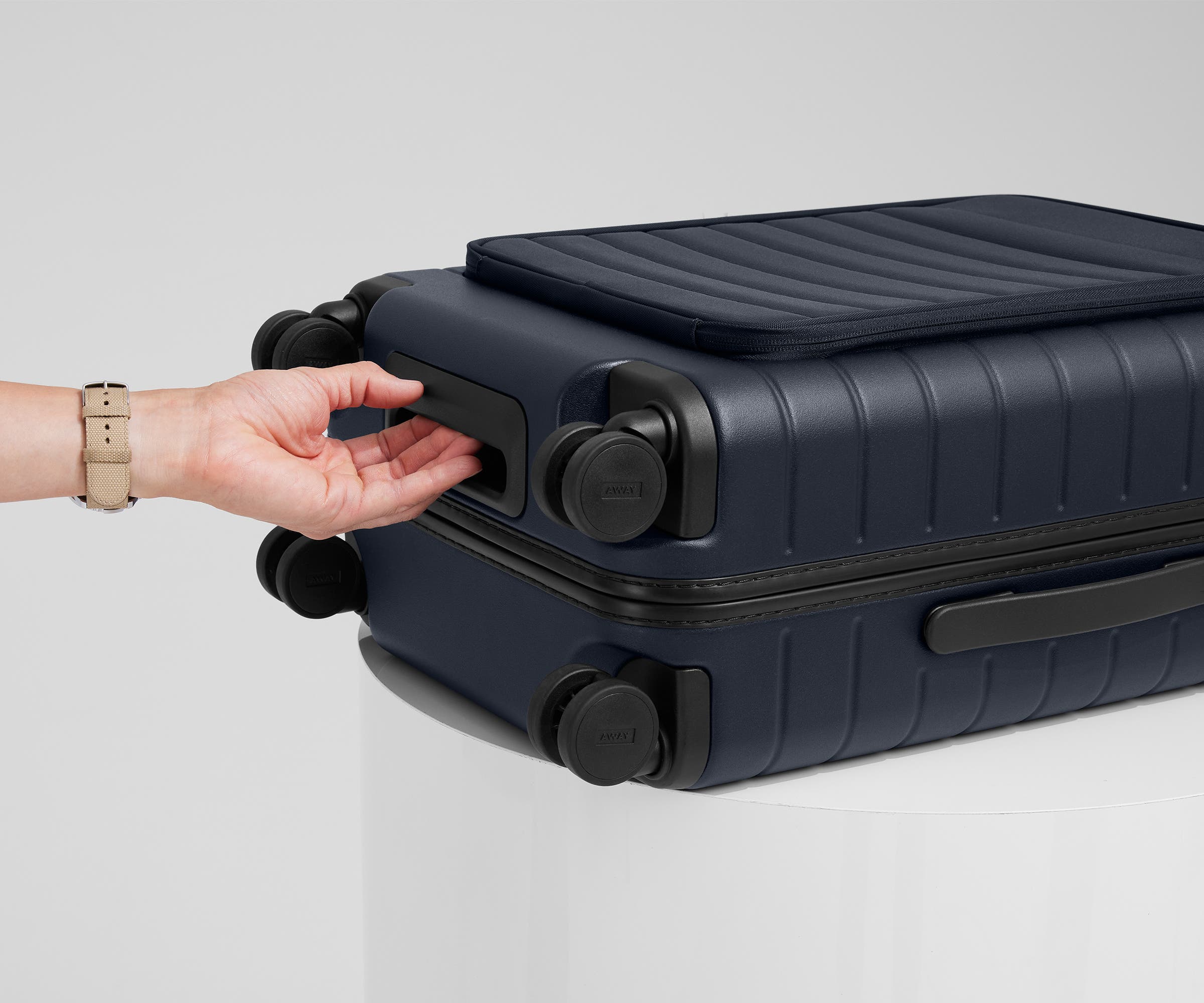 Premium Navy Blue Executive Bigger Carry On Luggage - Spacious & Durable Business Travel Suitcase for Airplane, Business Trips & Weekend Getaways