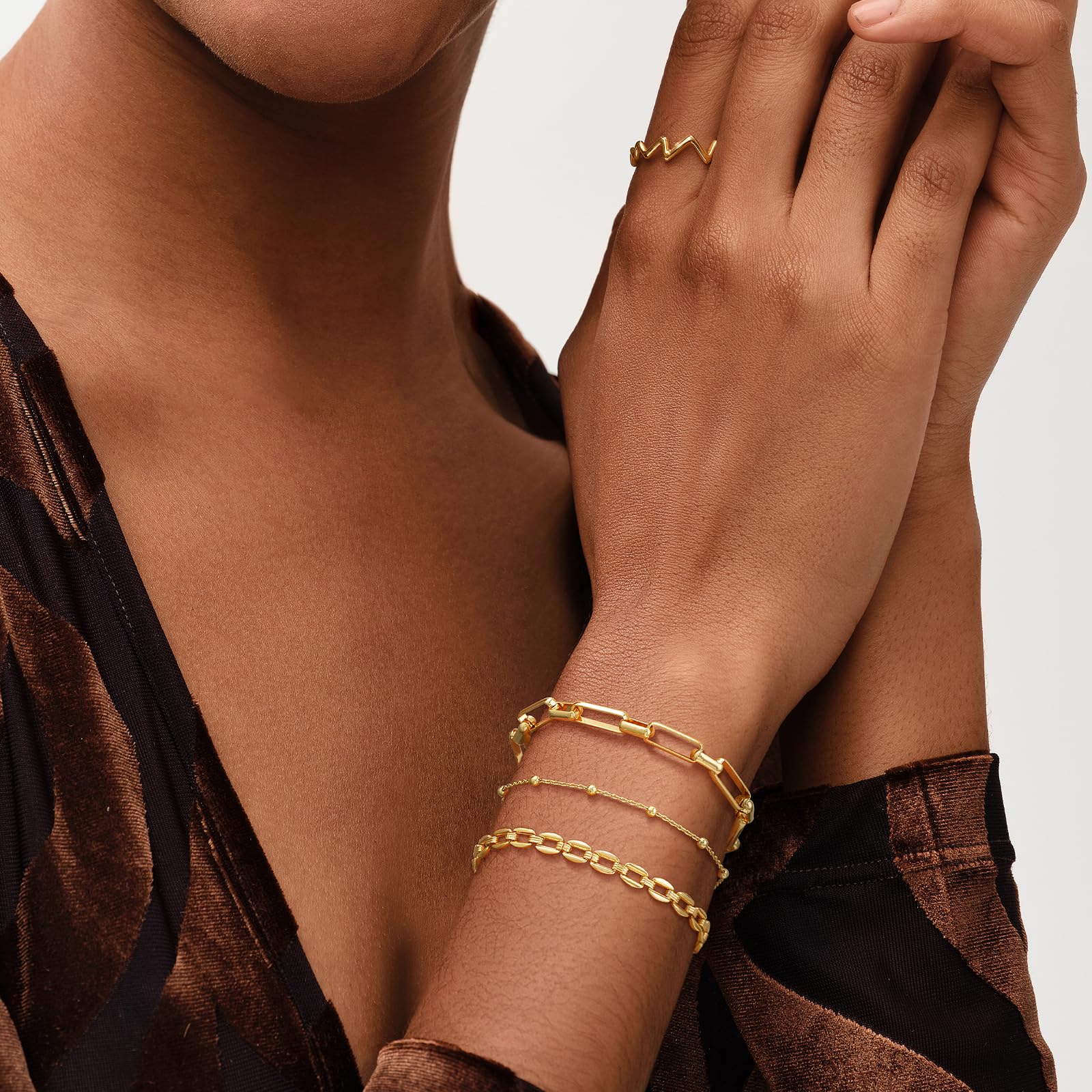 14K Gold Plated Chunky Chain Bracelet for Women - Handmade Embossed Spiral Figaro Link, Diamond Cut Dainty Bracelet | Perfect for Casual Wear, Parties & Gift Giving