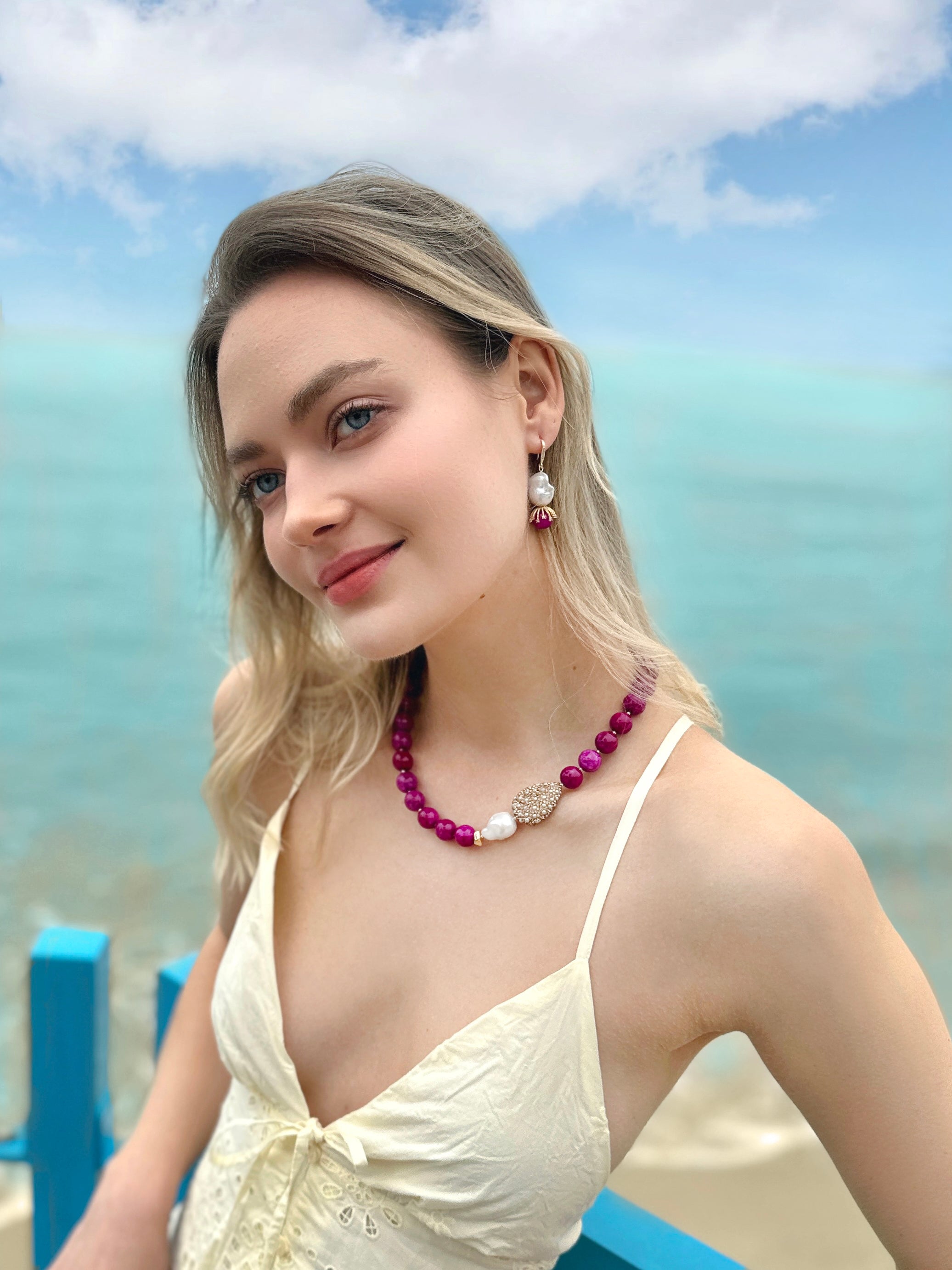 Baroque Pearls and Magenta Gemstone Dangle Earrings LE009 - Elegant Vintage Jewelry for Women, Perfect for Weddings, Parties & Special Occasions