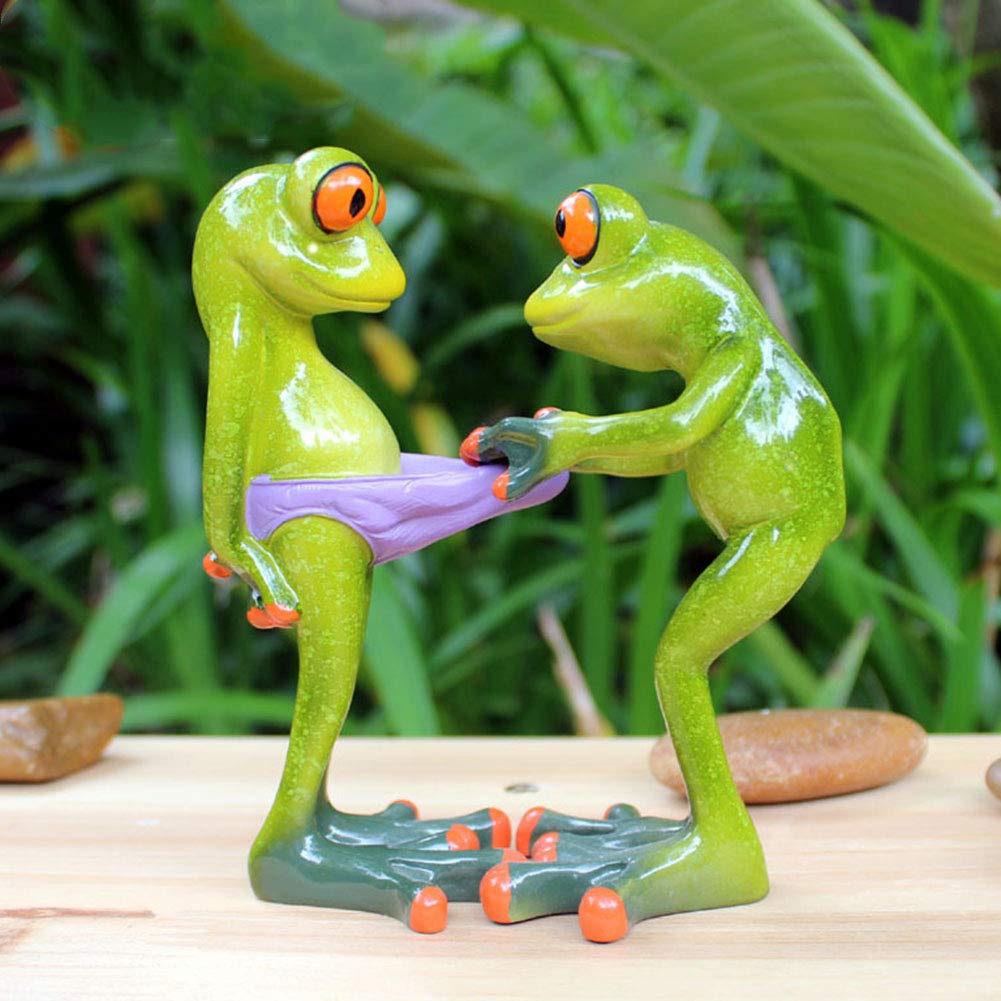 DAMEING 3D Green Frog Garden Statue - Funny & Cute Frog Decor for Home, Desk, Bathroom, Outdoor, Yard & Lawn - Perfect for Garden Accents, Patio Decorations & Outdoor Landscape Design