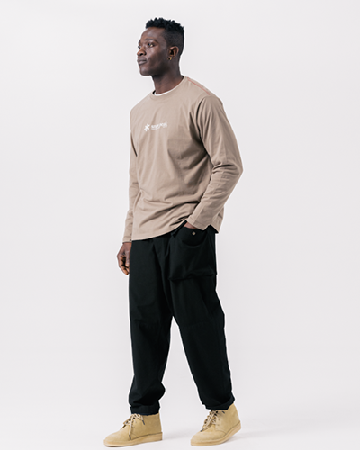Soft Cotton Long Sleeve T-Shirt with Logo - Comfortable Casual Wear for Men & Women | Perfect for Everyday Outfits, Work & Relaxation