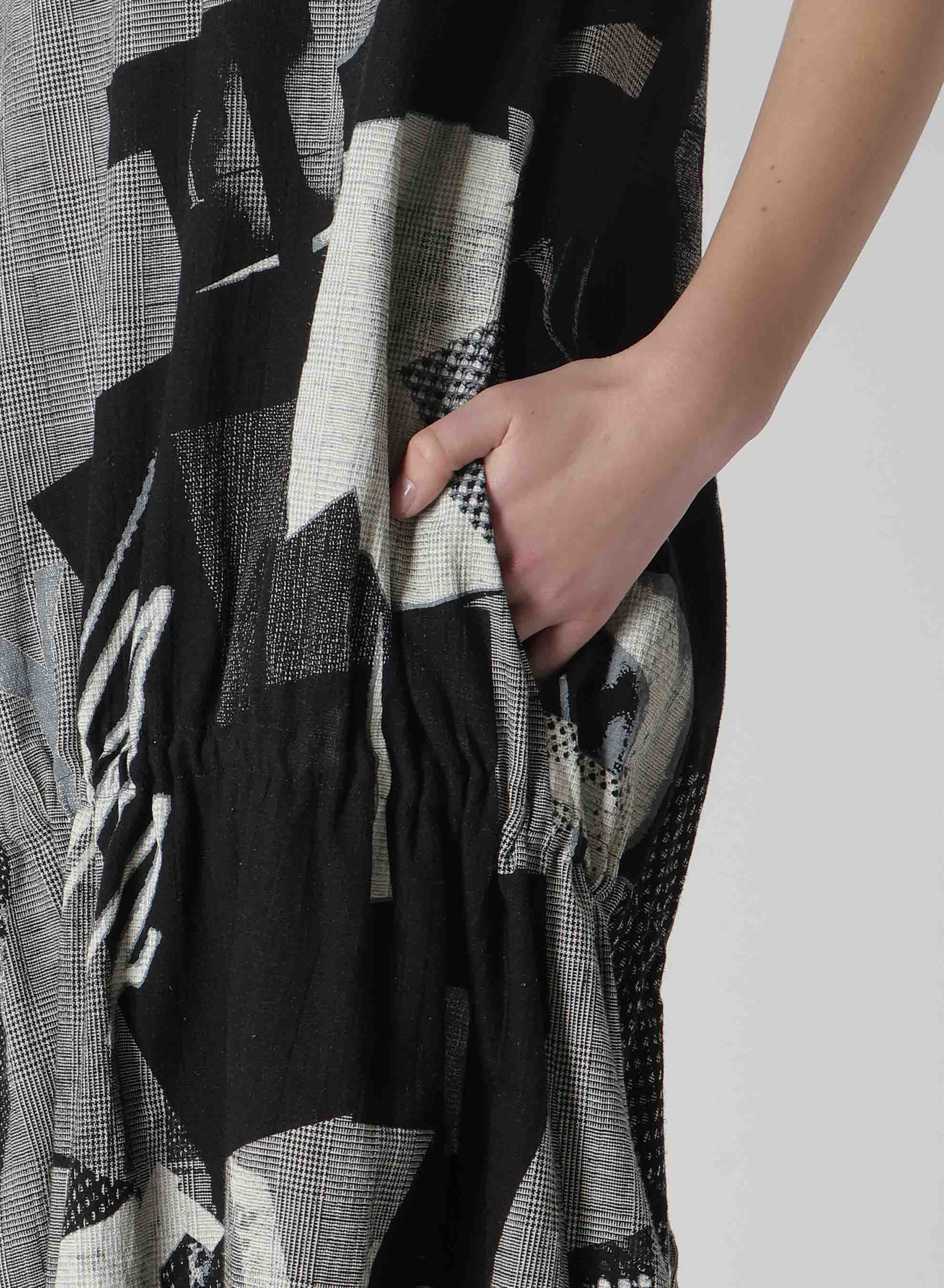 Stylish C/LI Plaid Collage Shirring Dress for Women - Trendy Floral Print A-Line Mini Dress for Casual Outings, Parties & Date Nights