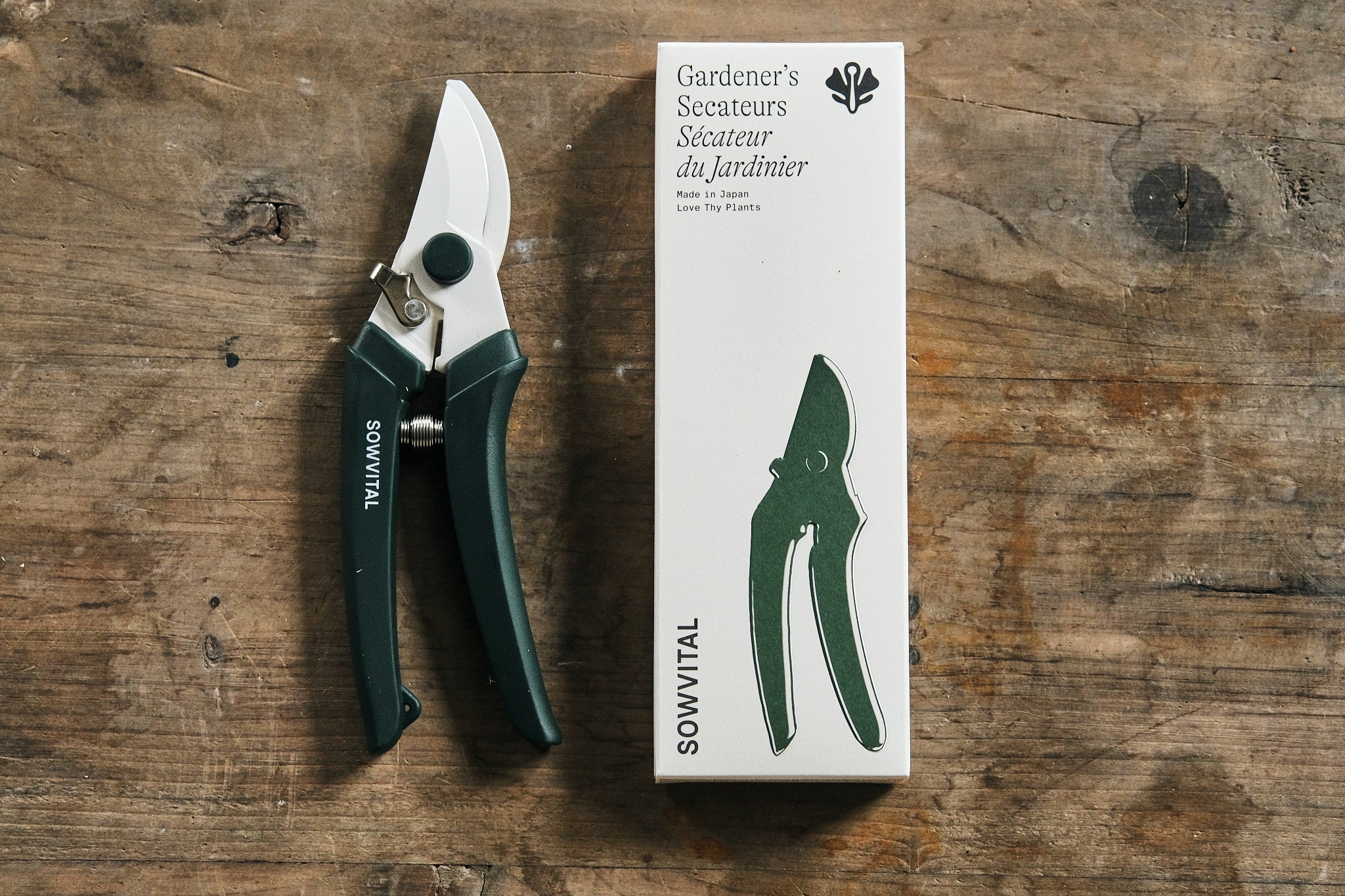 Sowvital Professional Garden Pruning Shears - Sharp Stainless Steel Blades, Ergonomic Handle for Comfort - Perfect for Trimming, Pruning, and Shaping Plants, Flowers, and Small Branches