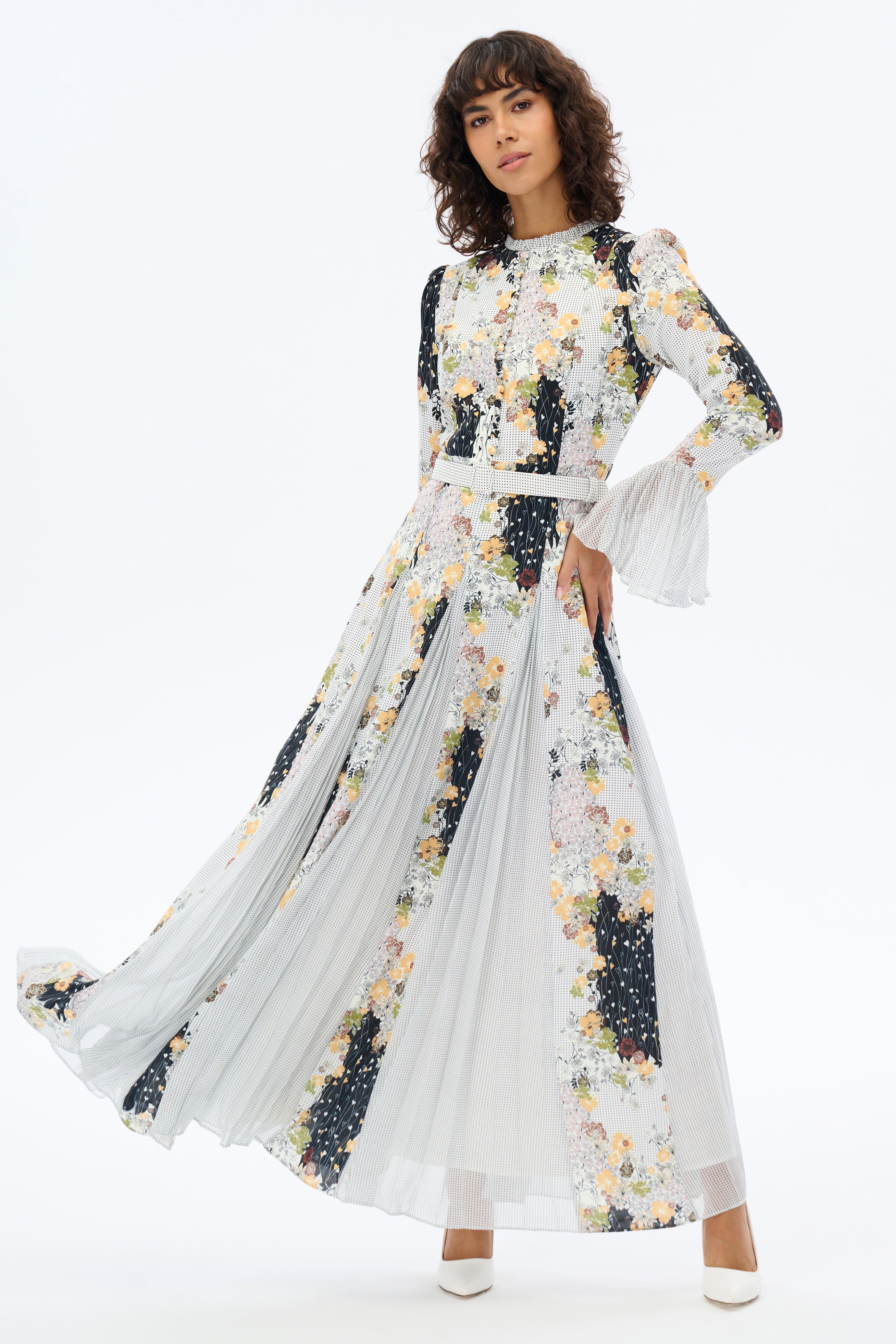 Elegant Pleated Slit Long Maxi Dress for Women - Flowy Formal Gown for Evening Parties, Weddings & Special Occasions