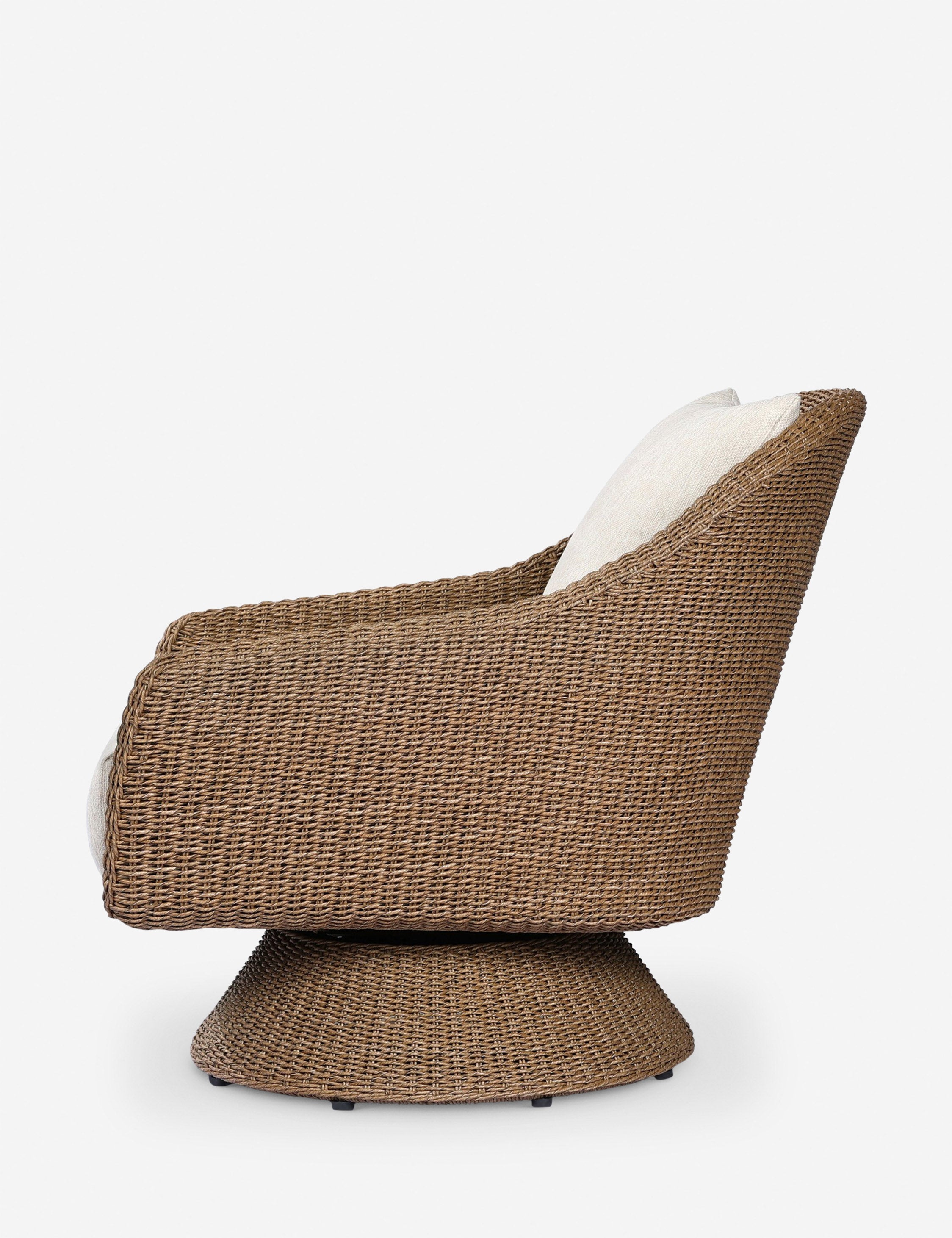 Chauncey Outdoor Swivel Chair - 360 Degree Rotating Patio Furniture for Garden, Poolside, Deck & Backyard Relaxation