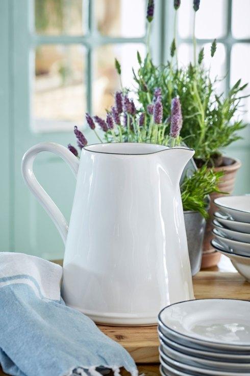 Beja White Ceramic Pitcher - Elegant Water Pitcher for Home, Kitchen & Dining - Perfect for Iced Tea, Lemonade & Water Serving