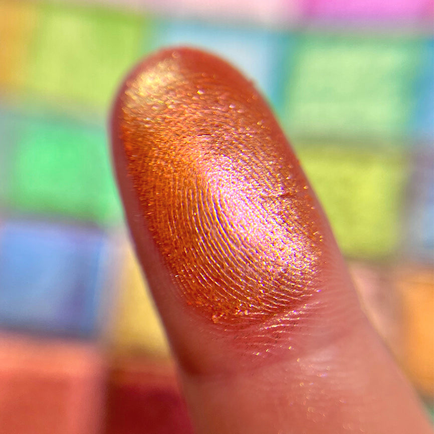 Court Jester Glitter Vibrant Multichrome Eyeshadow - Long-Lasting Pigmented Makeup for Party, Cosplay & Festival Looks