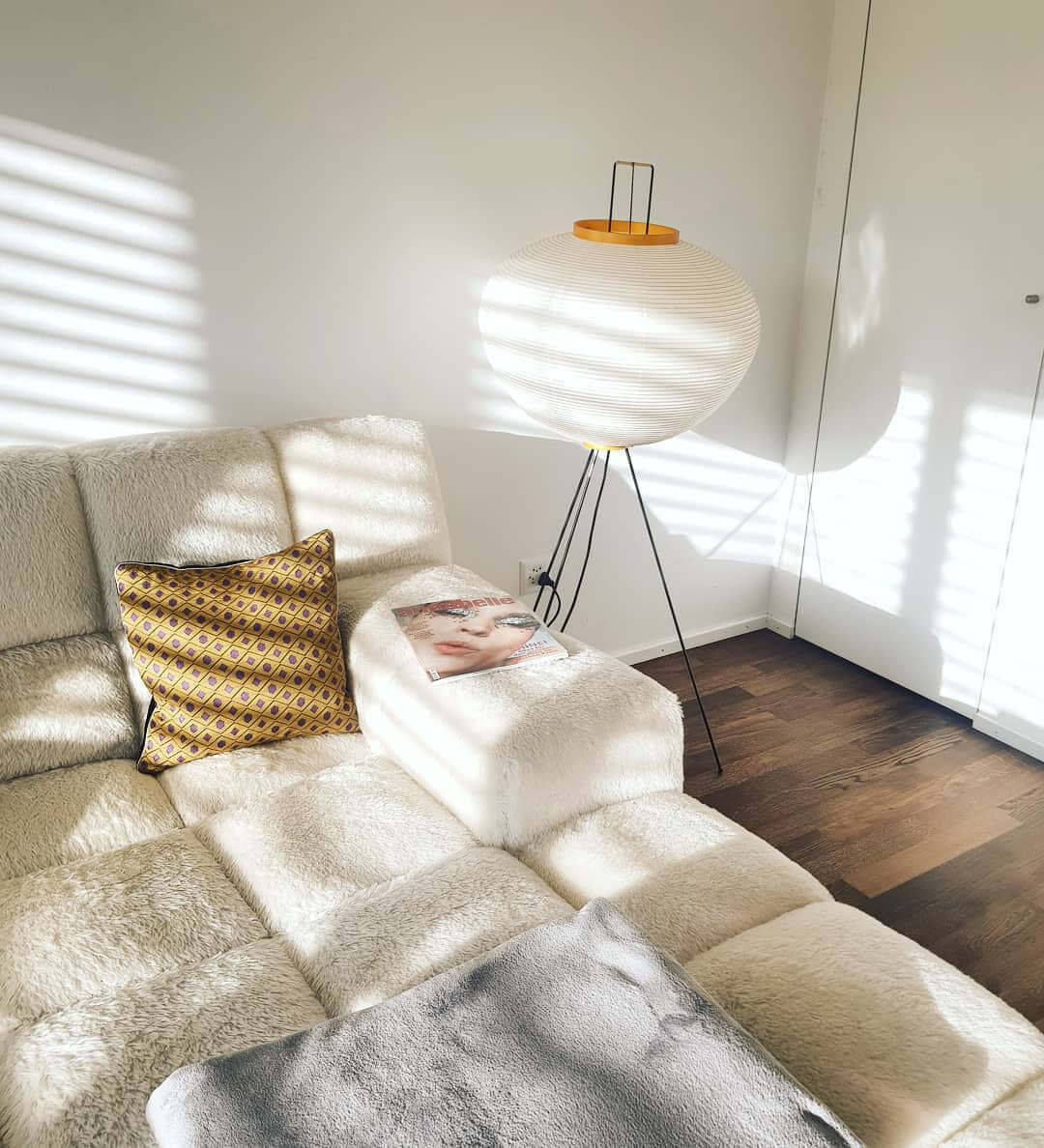 Akari Floor Lamp - Modern Japanese Paper Light for Living Room, Bedroom & Office - Soft Ambient Lighting for Relaxation & Decor