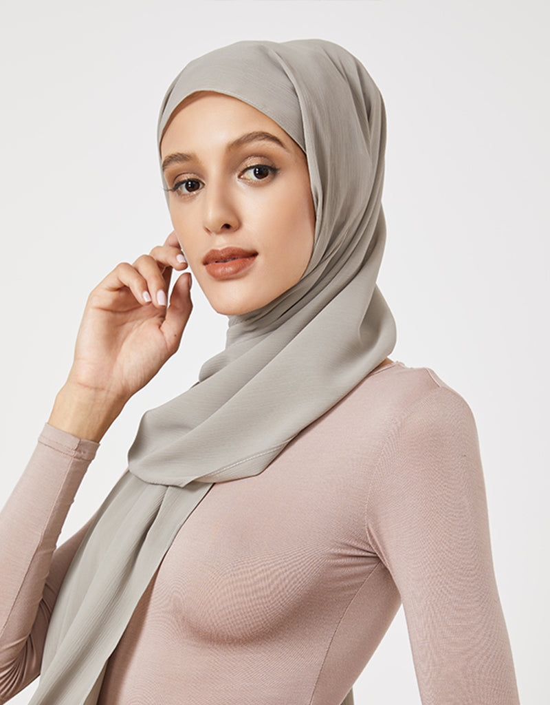 Stylish Caspian Shawl in Light Shades - Perfect for Winter Fashion, Evening Events & Casual Outfits