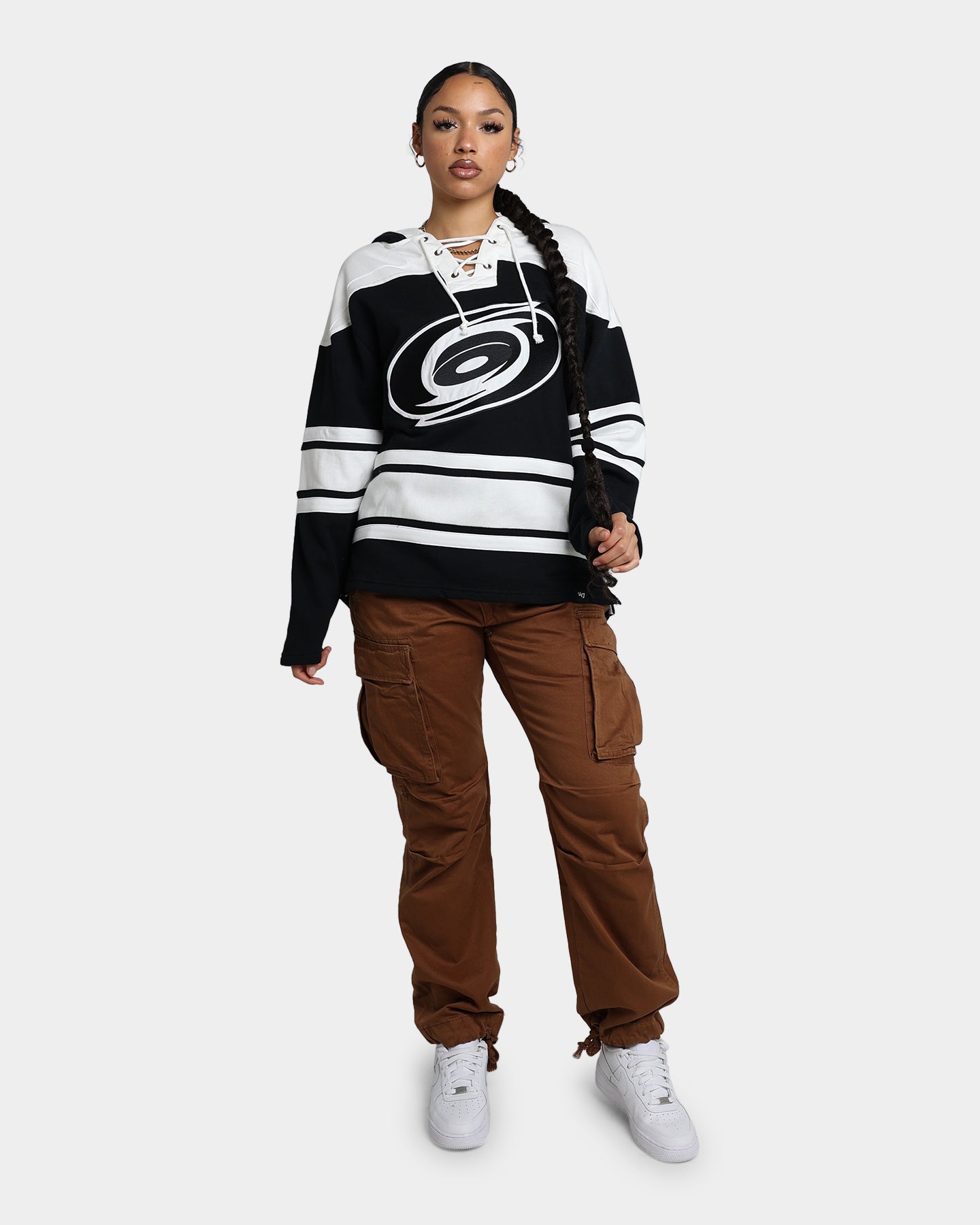 47 Brand Carolina Hurricanes Superior Lacer Hoodie - Men's NHL Pullover Sweatshirt with Premium Stitching (Jet Black) - Perfect for Game Day, Tailgating & Casual Winter Wear
