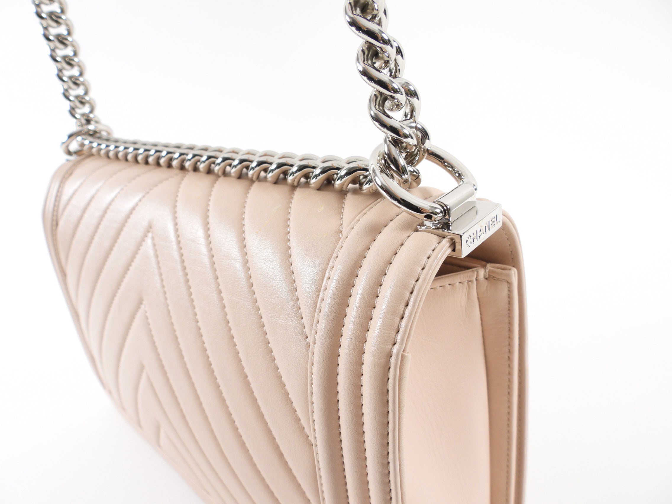Chanel Nude Beige Chevron Quilted Leather Large Le Boy Bag - Luxury Designer Handbag for Women, Perfect for Parties, Dating & Special Occasions