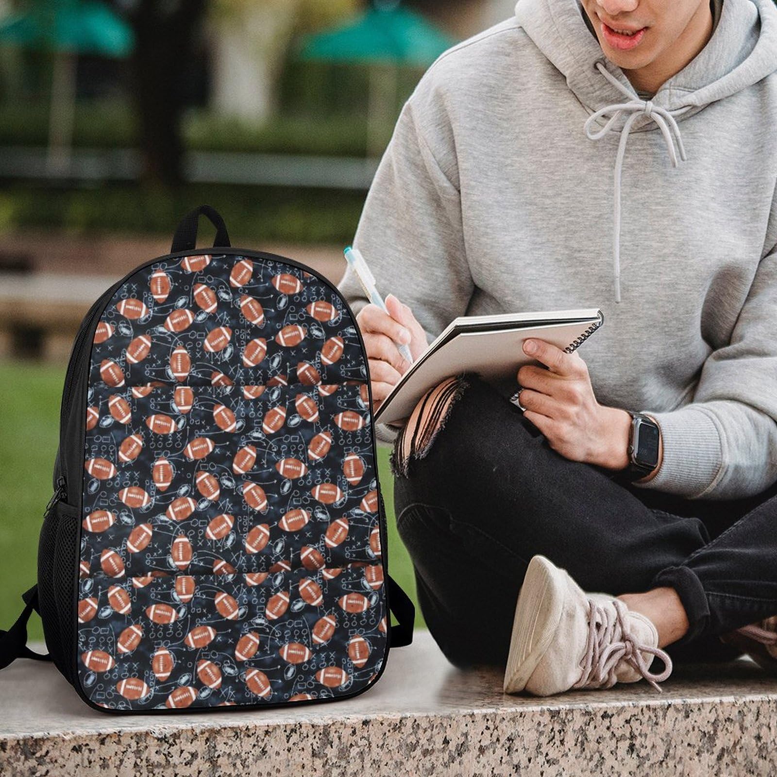 IOEDTHBJ 17 Inch American Football Pattern Backpack - 3D Printed Laptop Bag for School & Travel - Durable Computer Backpack for Men & Women - Perfect for College, Work & Sports Fans