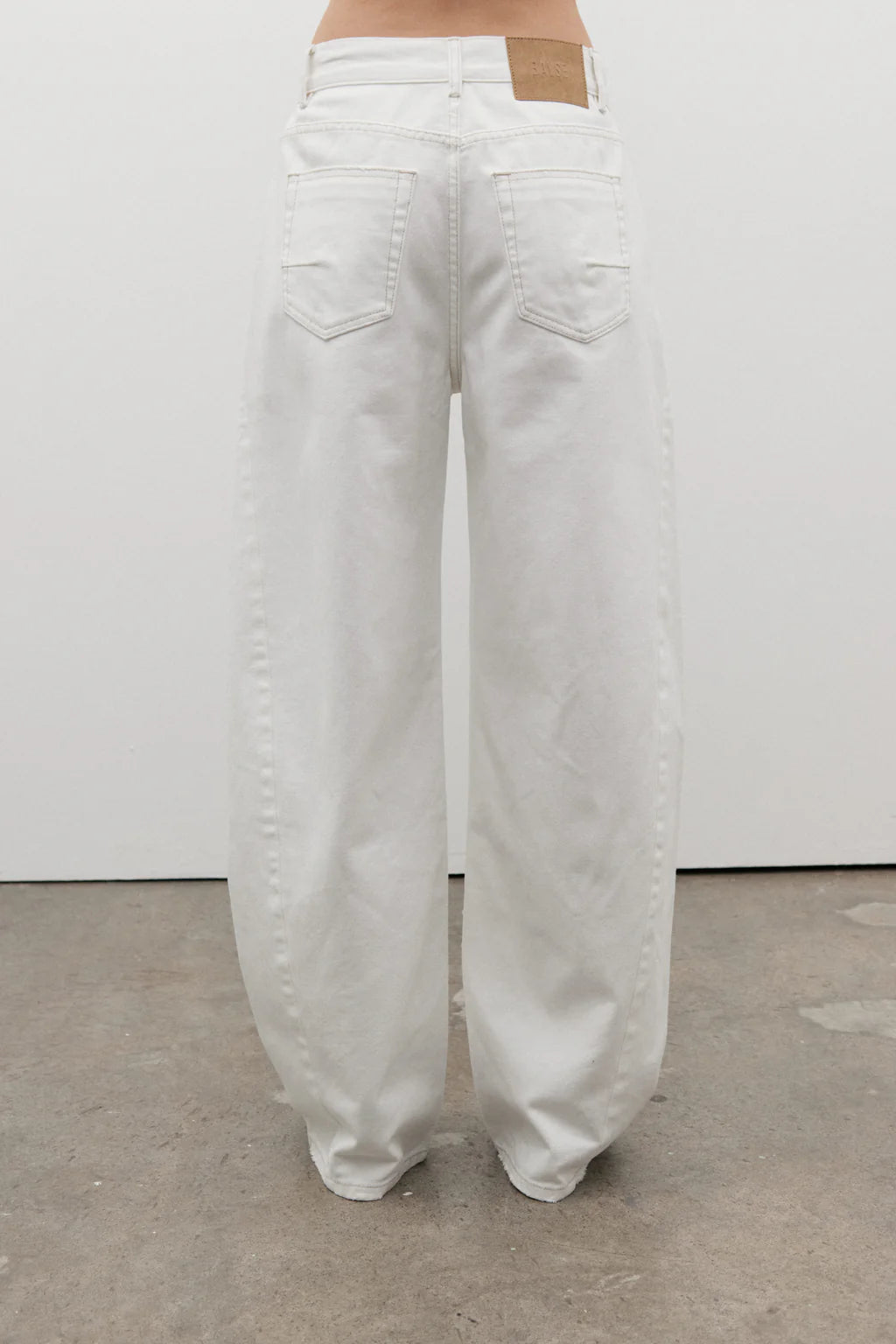 BROOKLYN BARREL LEG JEAN - GEISHA WHITE | High Waist Straight Leg Women's Jeans for Casual Wear & Everyday Outfits