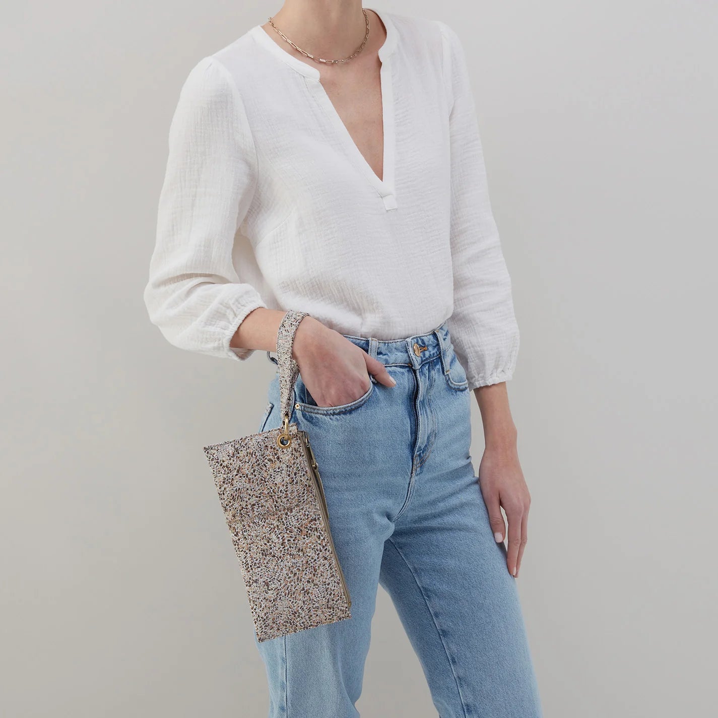 HOBO VIDA Wristlet Crossbody Bag - Stylish & Compact Wallet for Women | Perfect for Everyday Use, Travel & Night Out