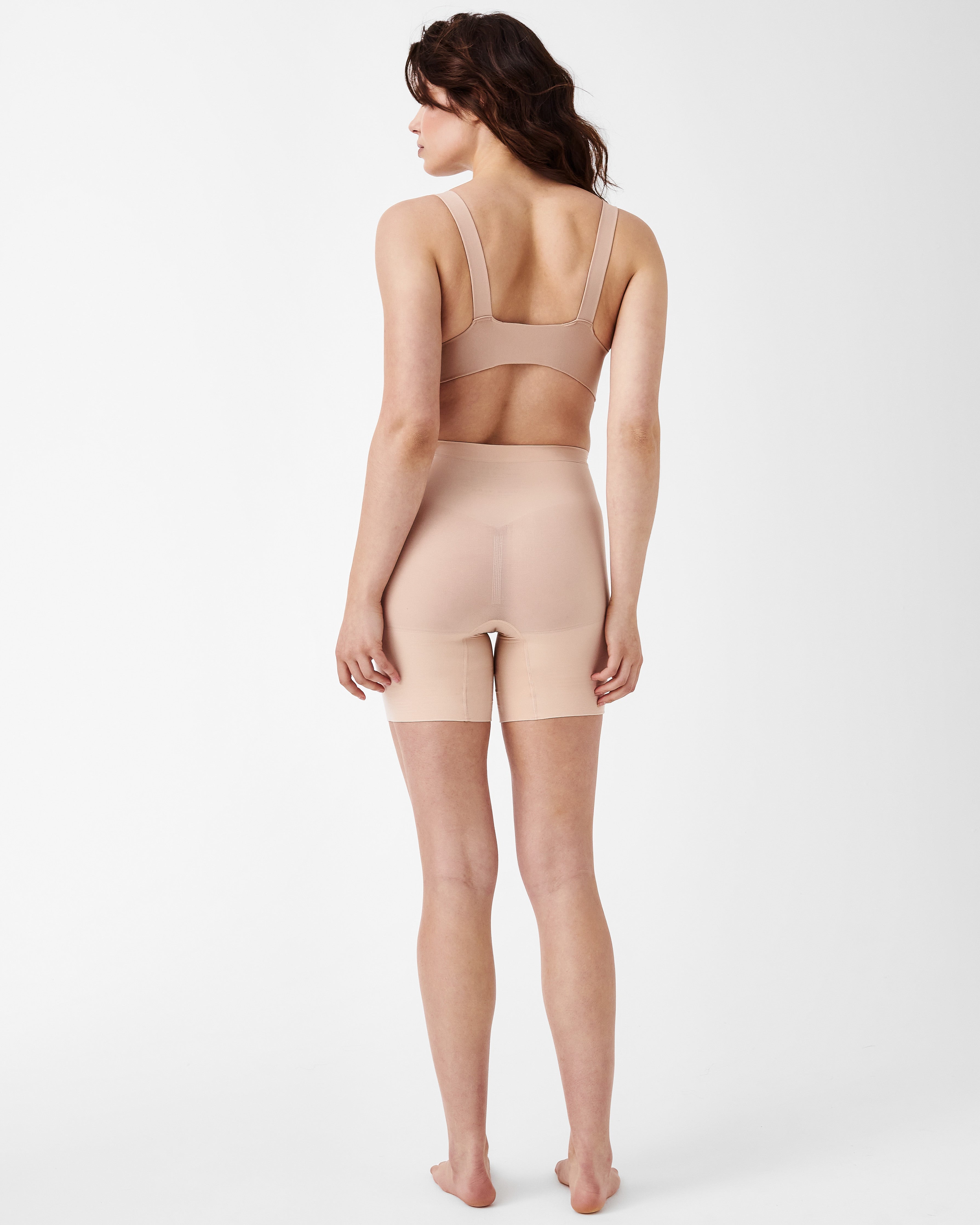 SPANX Sculpt™ Seamless Power Mid Thigh Shorts - High Waist Shaping Shorts for Women - Slimming & Comfortable Shapewear - Perfect for Workout, Yoga, and Everyday Wear