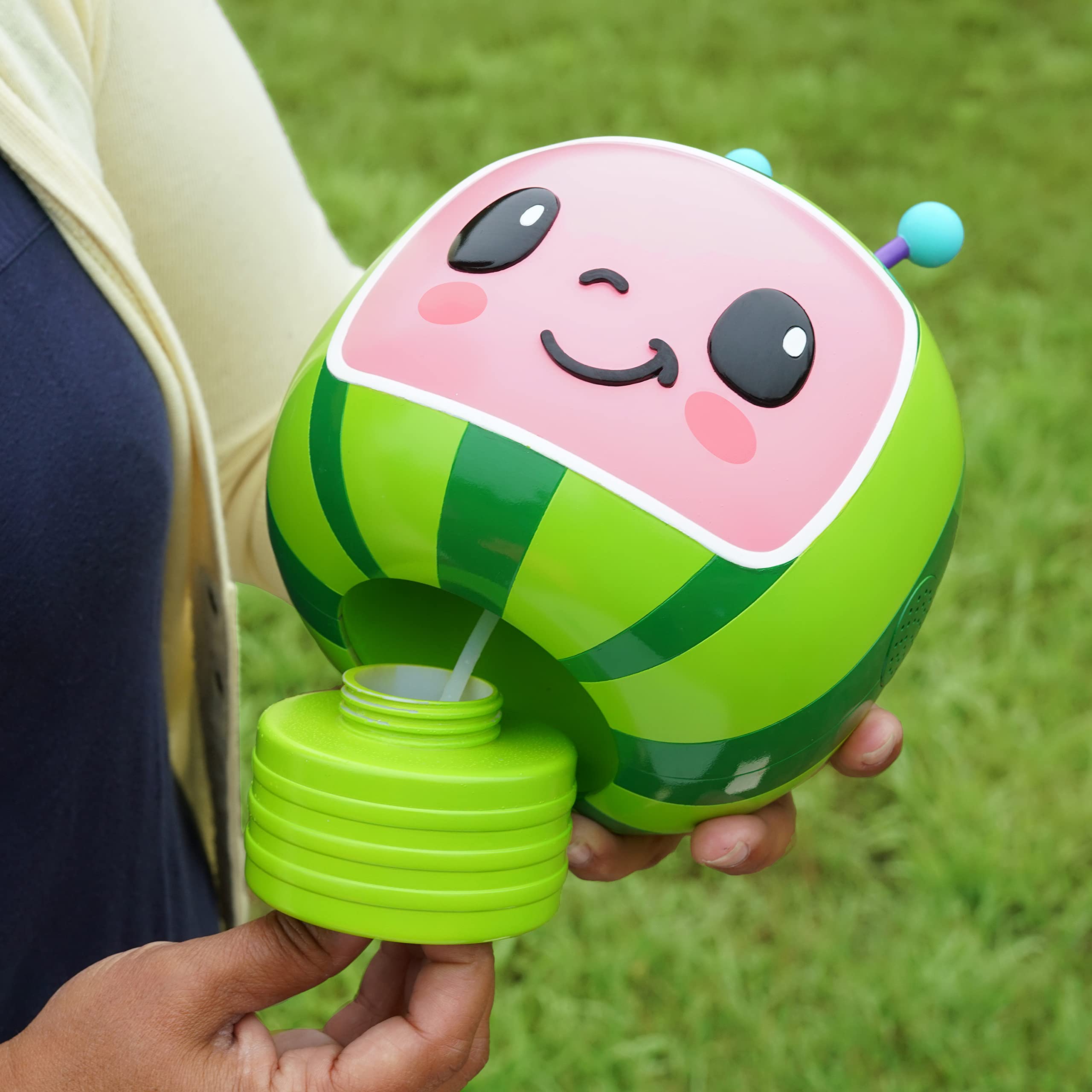 CoComelon NO Spill Musical Bubble Machine - Fun Bubble Blower Toy for Babies, Toddlers & Kids | Includes 16oz Bubble Solution (Colors May Vary) | Perfect for Outdoor Play, Birthday Parties & Backyard Fun
