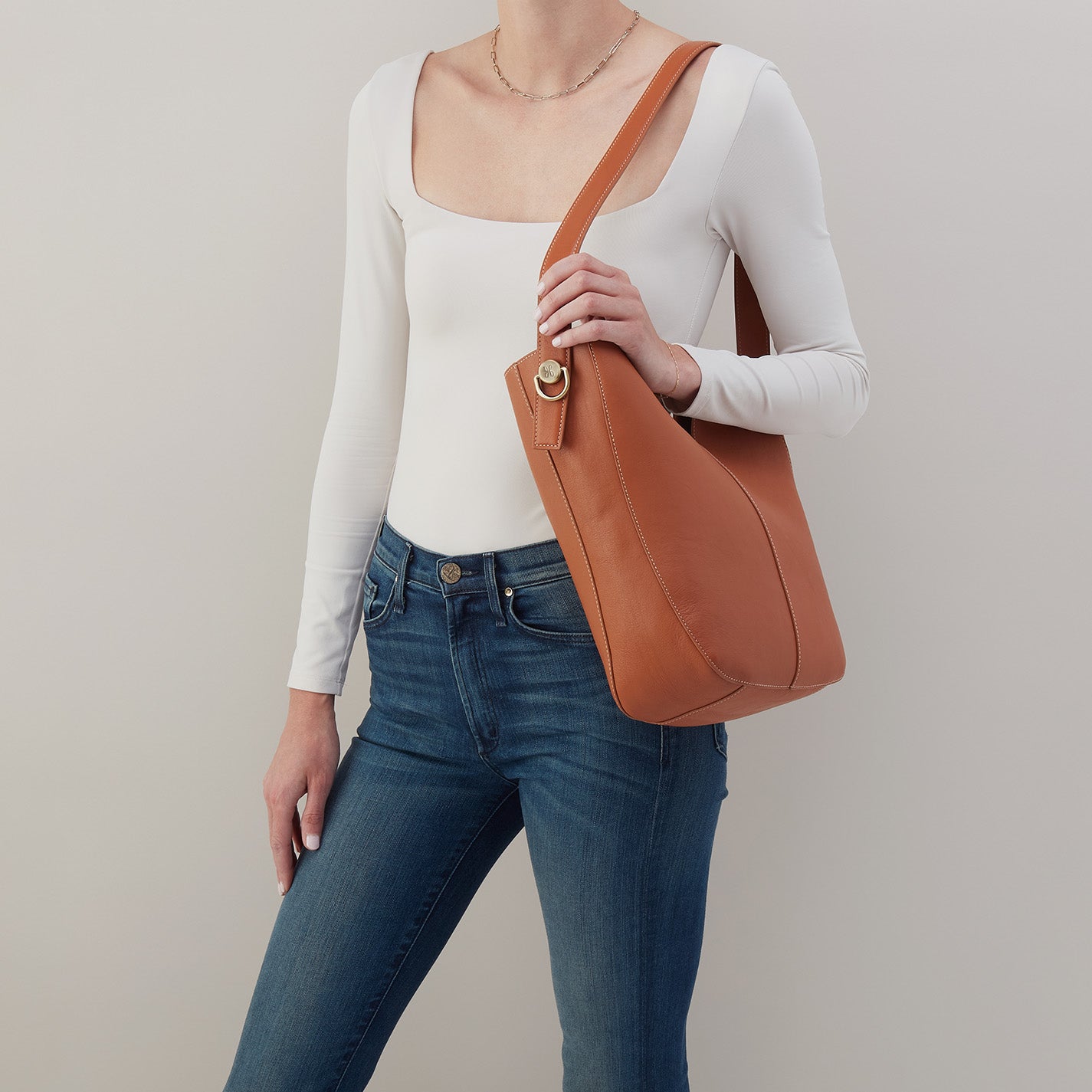 Premium Camden Smooth Leather Shoulder Bag in Burnished Caramel - Stylish Crossbody Purse for Women, Perfect for Work, Travel & Everyday Use