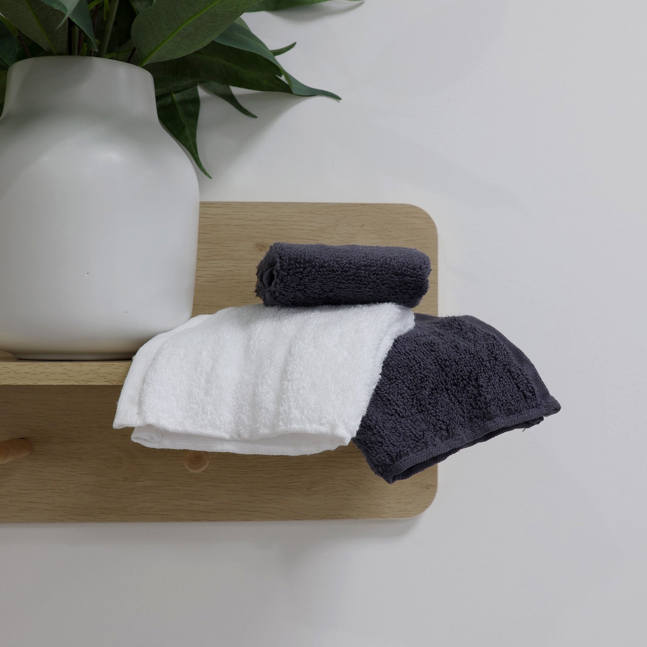 Premium Nordic 3-Pack Wash Cloths - Charcoal & White Bamboo Fiber Face & Body Towels for Spa, Gym & Travel | Soft & Eco-Friendly