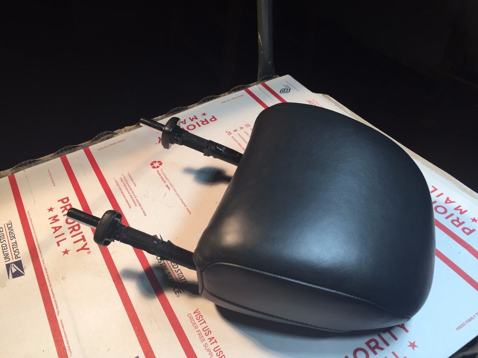 2006-2012 Lexus IS350 OEM Front Left Driver Seat Headrest - Genuine Replacement Part for Comfort & Safety During Long Drives