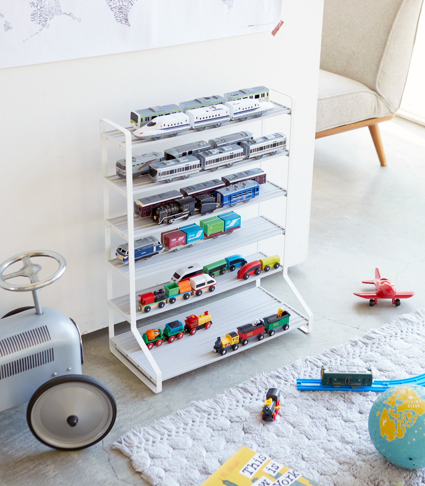 Kids Parking Garage Toy - Durable Steel Car Play Set for Toddlers & Children - Perfect for Indoor & Outdoor Playtime Fun