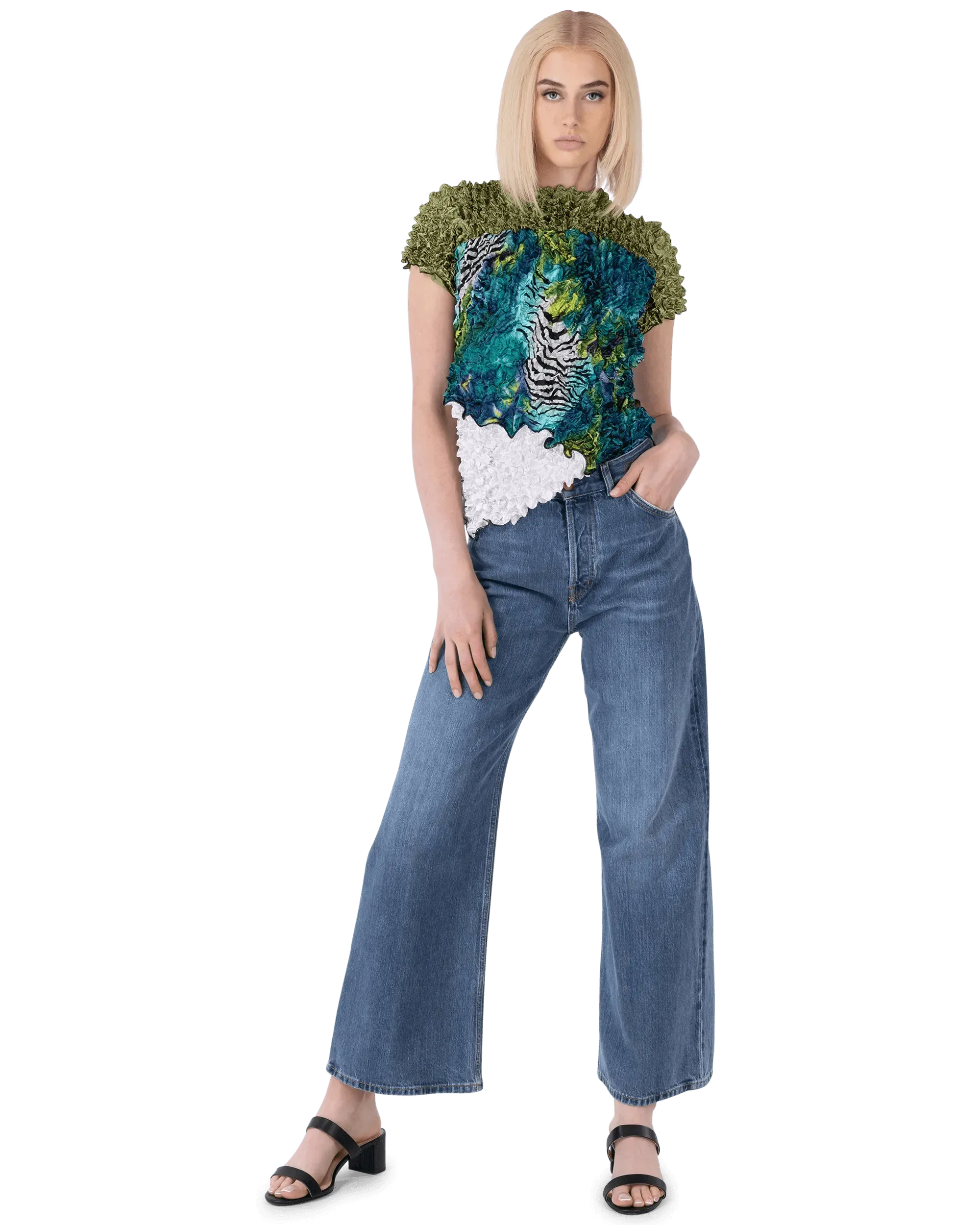 Logo Embroidered Wide Leg Jeans for Women - High Waist Distressed Denim Pants - Casual & Streetwear Fashion (Perfect for Everyday Wear, Parties and Photo Shoots)