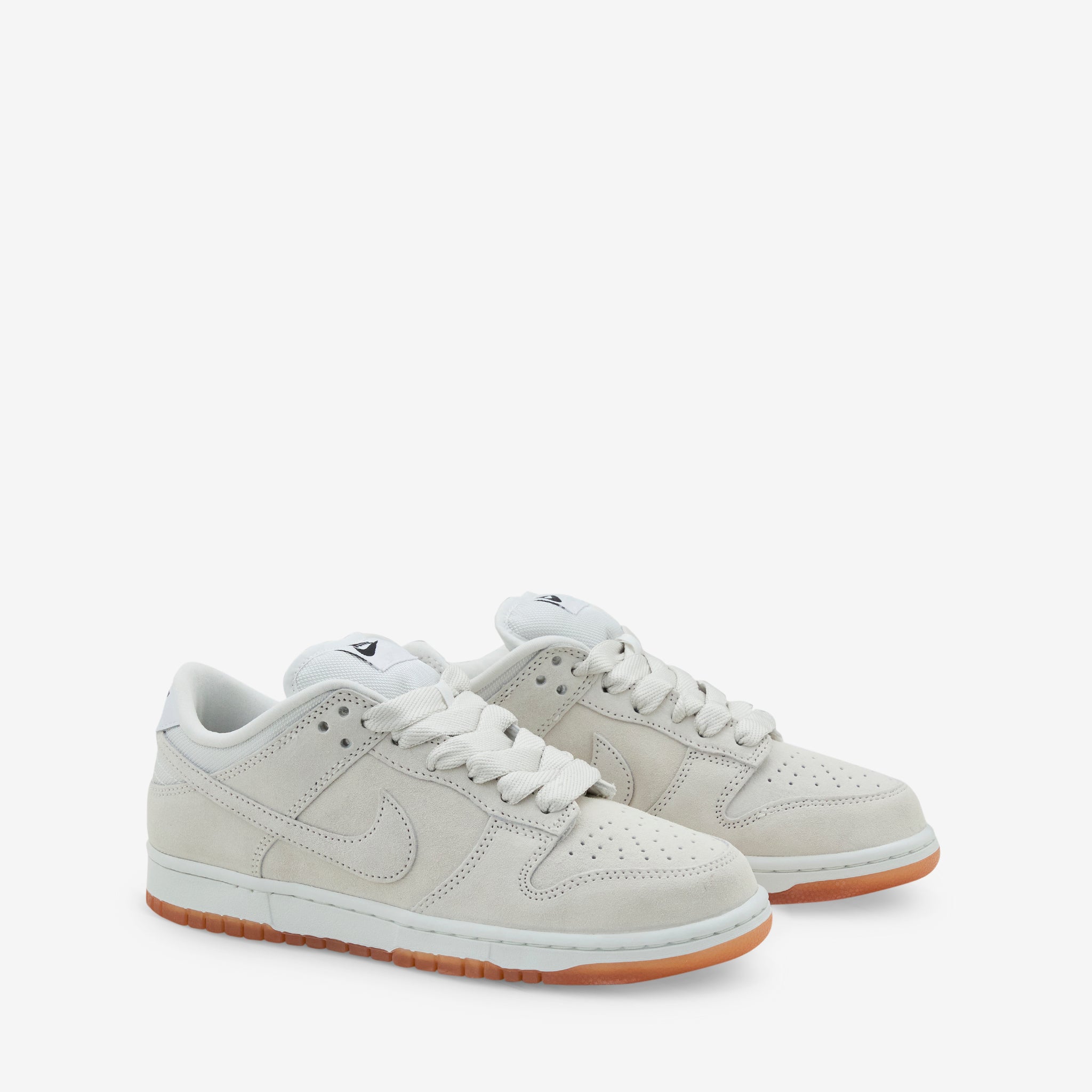 Nike SB Dunk Low Pro B Sneakers - Pale Ivory, Summit White & White - Perfect for Skateboarding & Streetwear Fashion