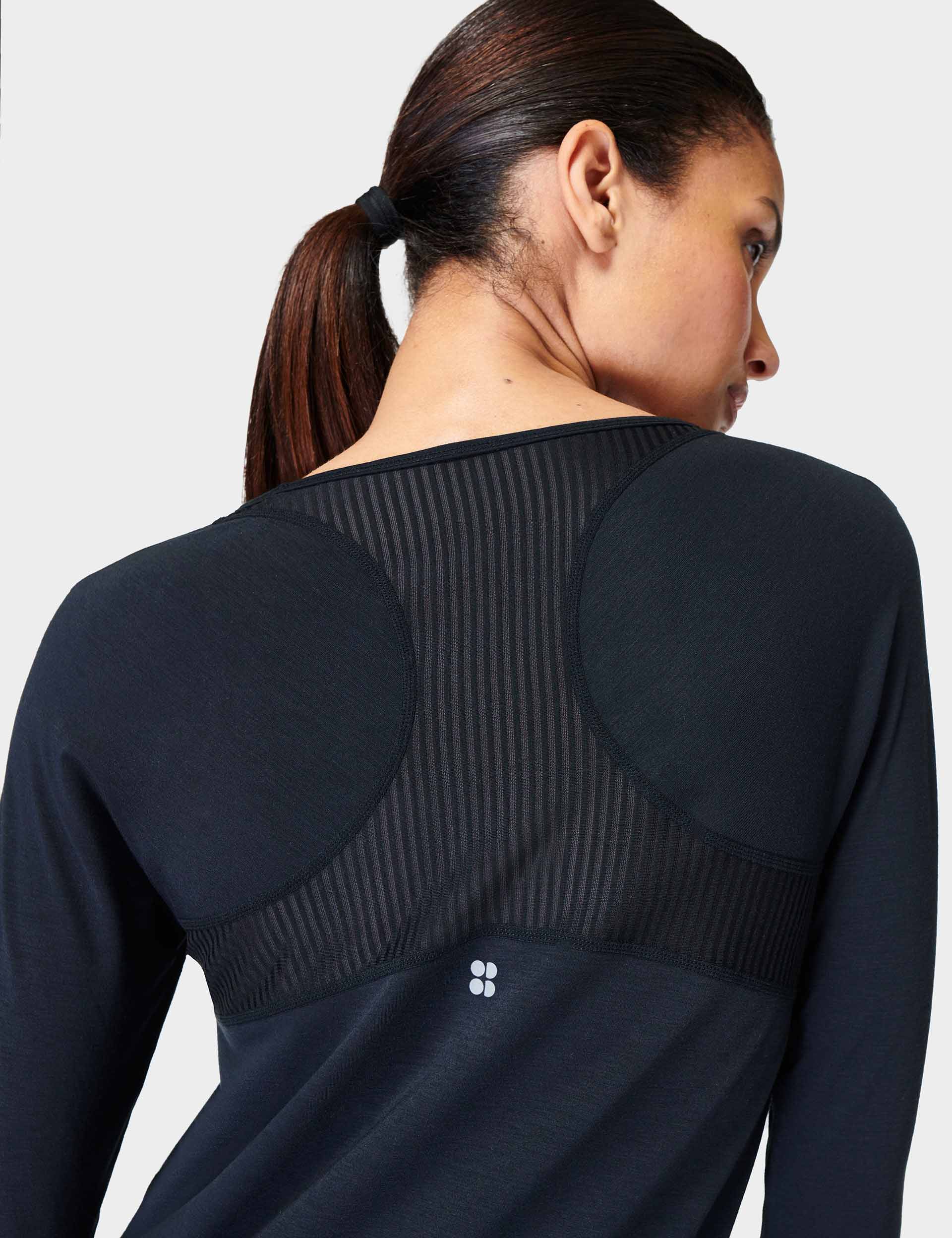 Breathe Easy Running Long Sleeve Top - Moisture Wicking Athletic Shirt for Men & Women | Perfect for Jogging, Gym Workouts & Outdoor Activities | Black