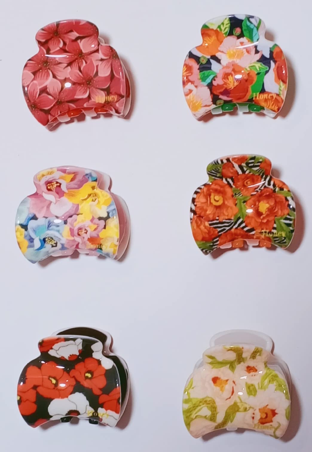 Stylish Printed Hair Claw Clips for Women & Girls - 5-Piece Multi-Color Set | Perfect for School, Work, Gym & Everyday Hairstyles