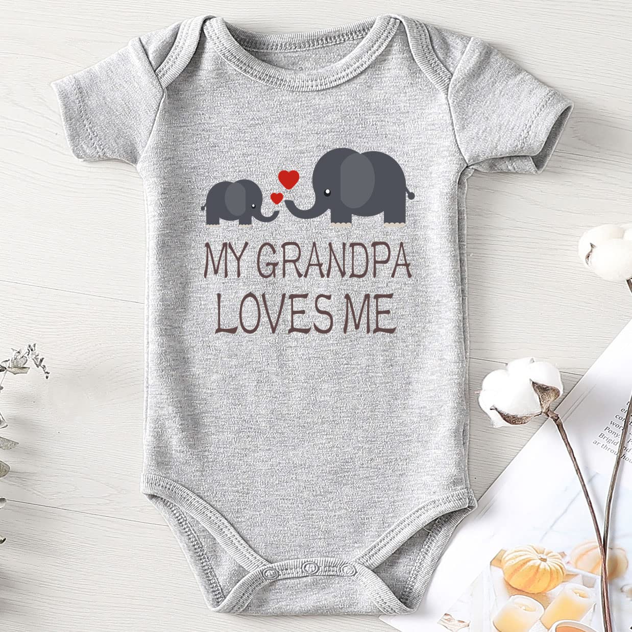 Funny Baby Bodysuit 0-3M - Unisex Love Nana Papa Outfit for Newborns & Infants