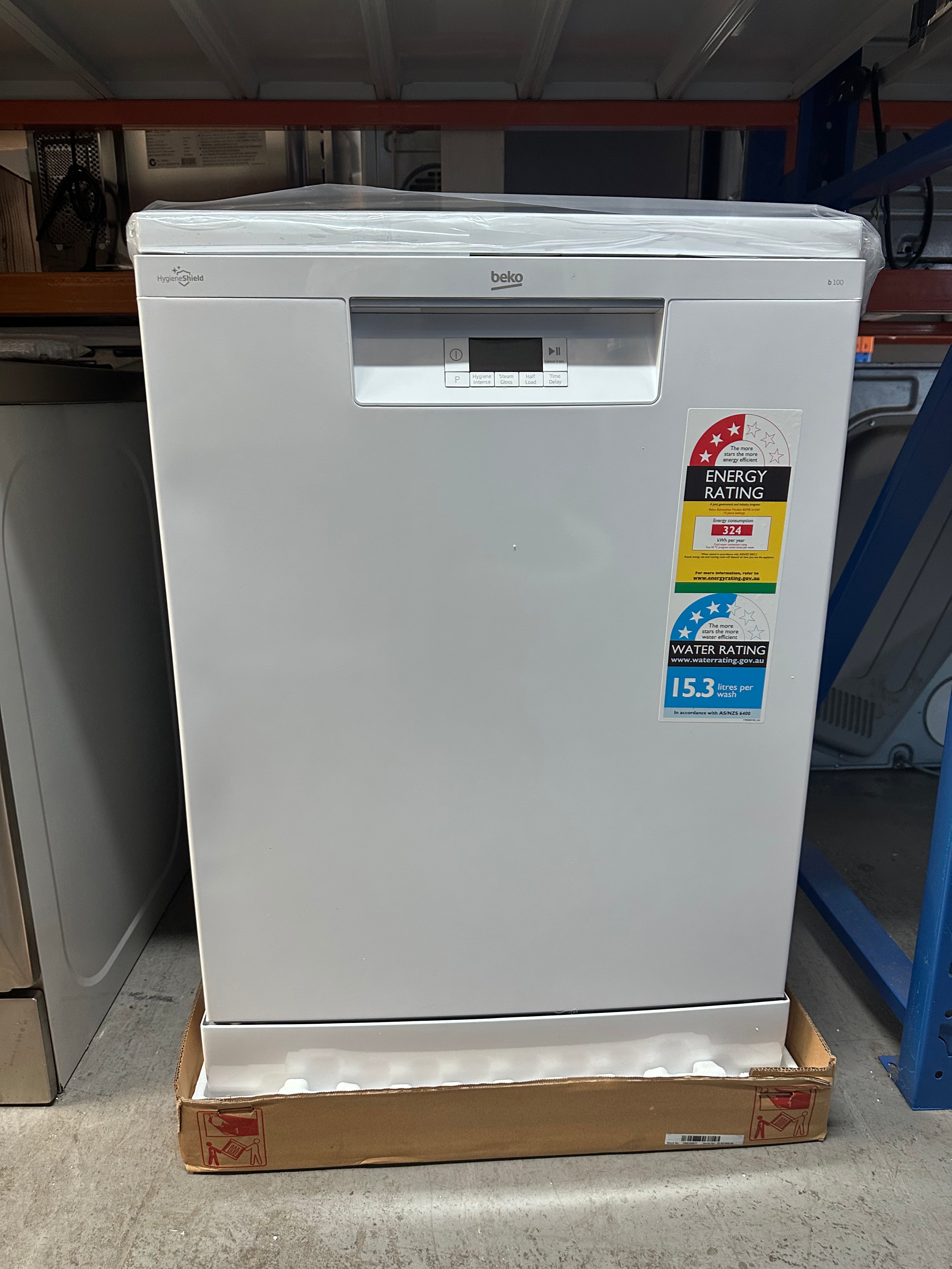 Beko BDFB1410W 14 Place Freestanding Dishwasher in White - Factory Second | Perfect for Small Kitchens, Apartments & Energy-Efficient Homes